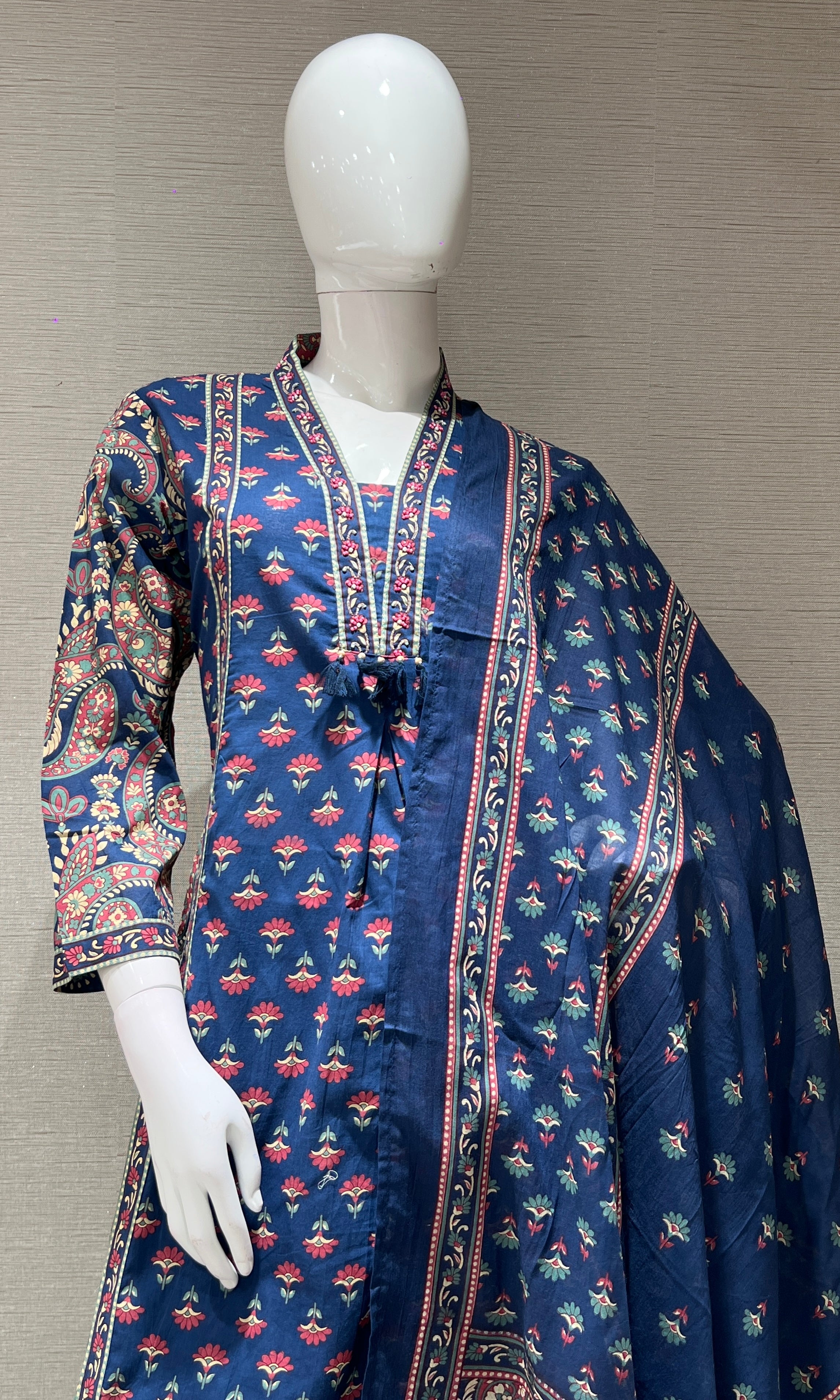 Blue Ethnic Motif Printed Kurta Set