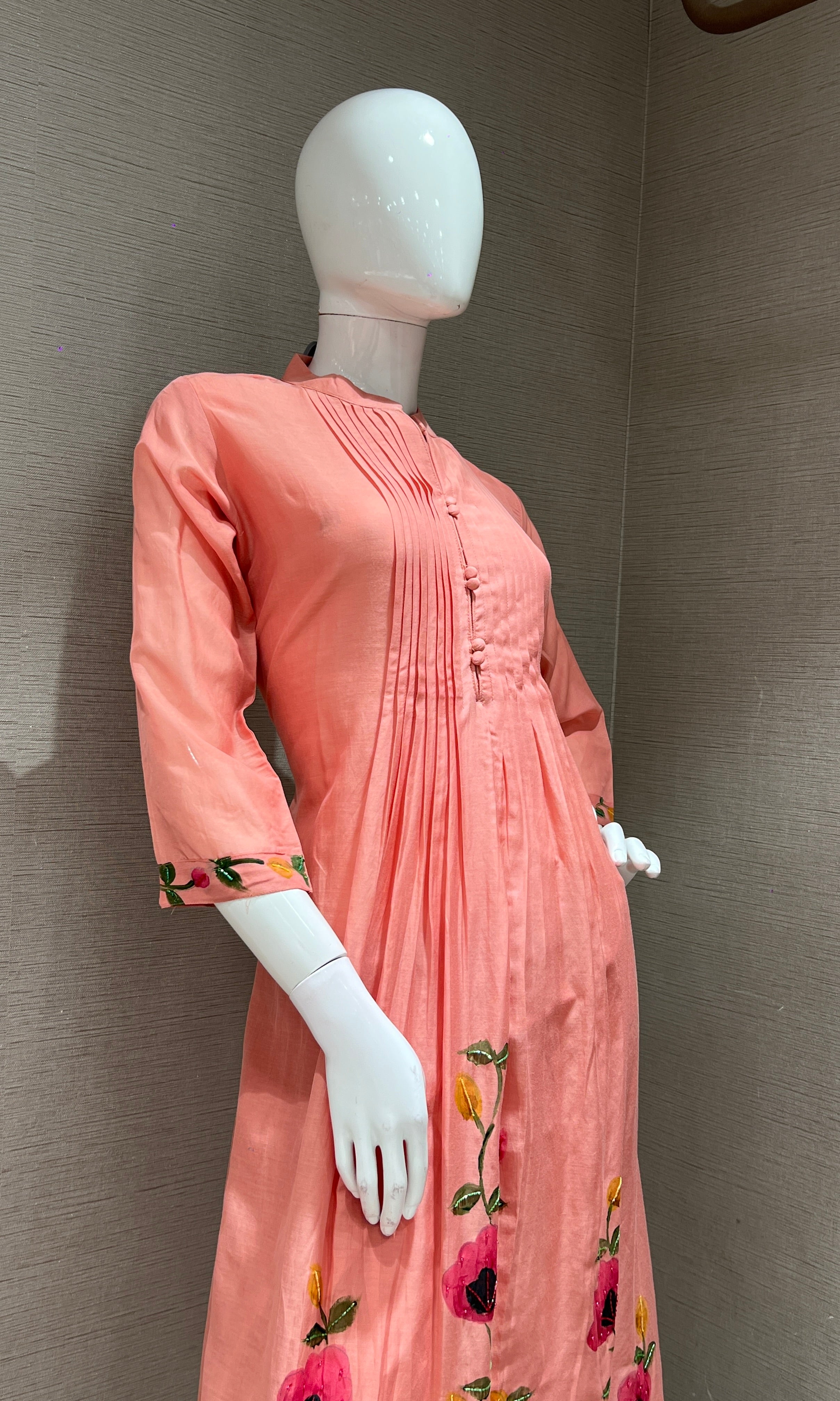 Onion pink FLORAL MUL CHANDERI KURTA SET