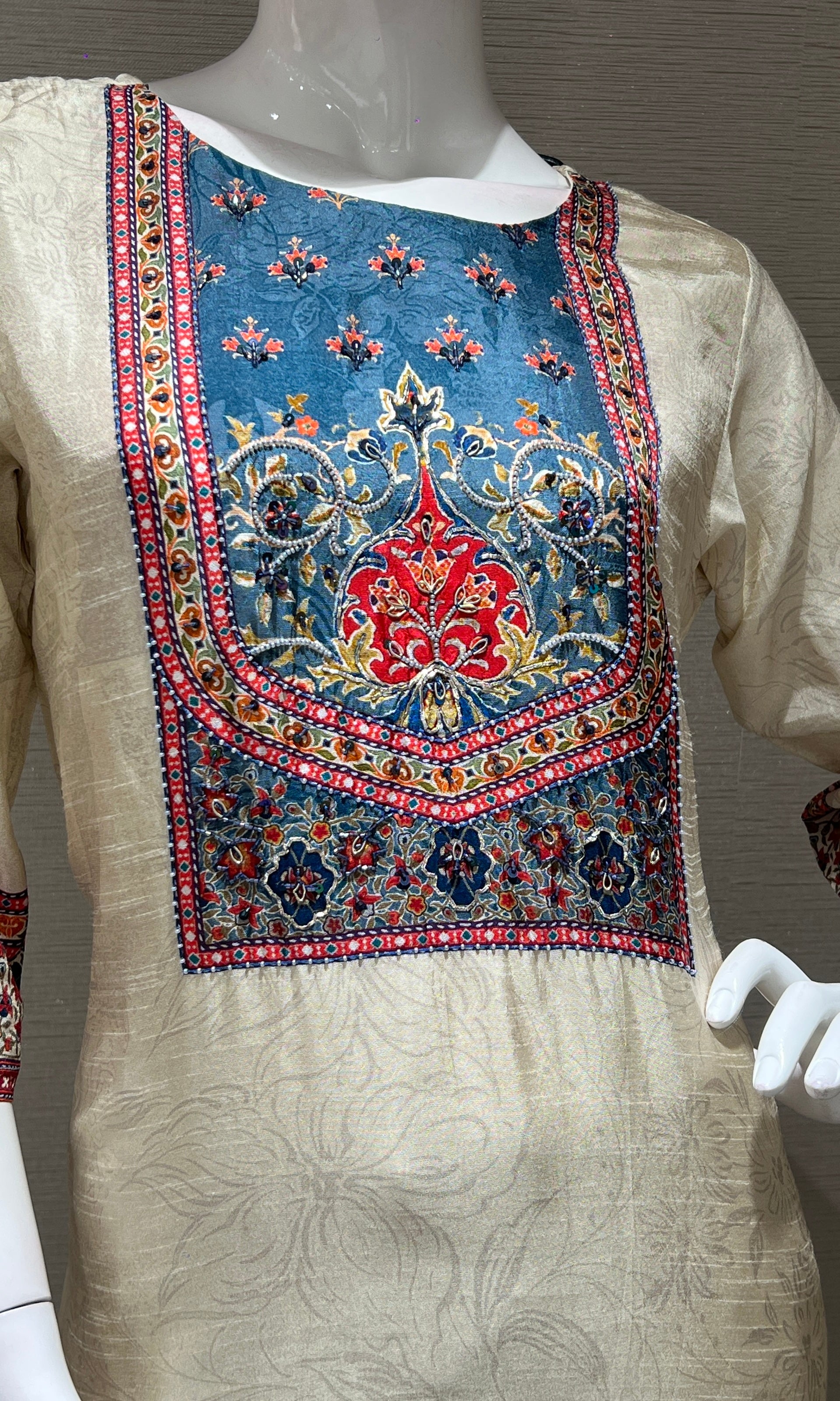 Elegant Cream Digital Print kurta set