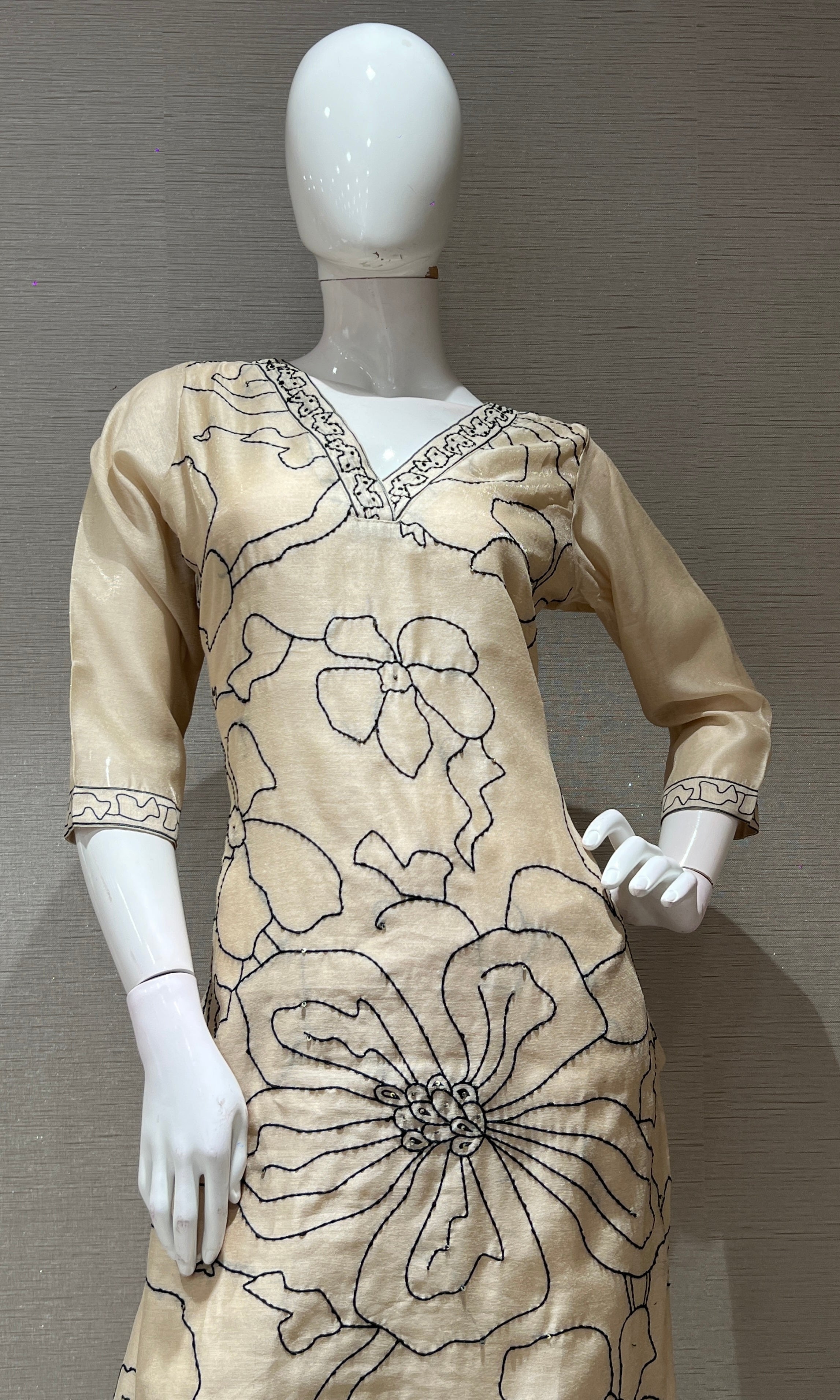 Cream FLORAL kurta set