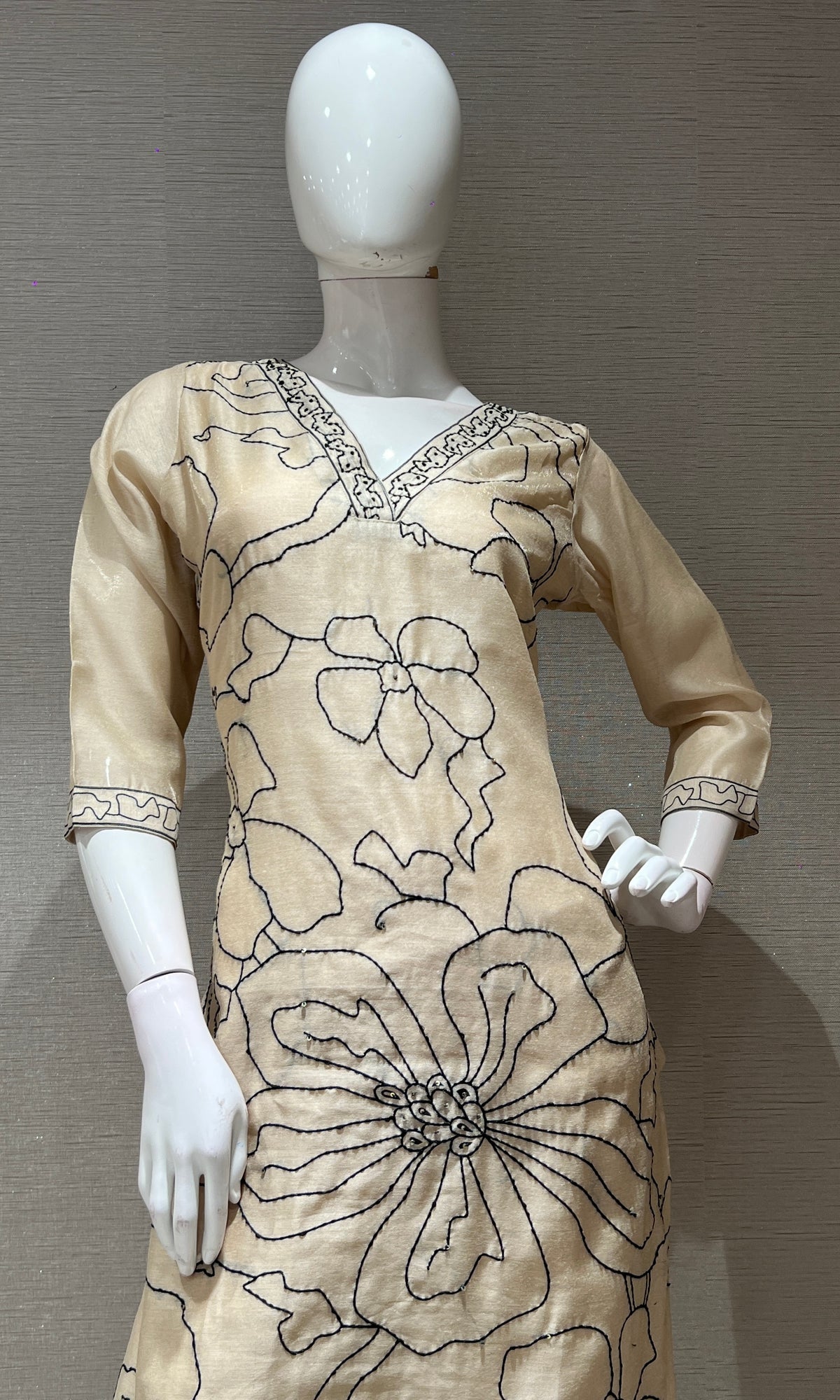Cream FLORAL kurta set
