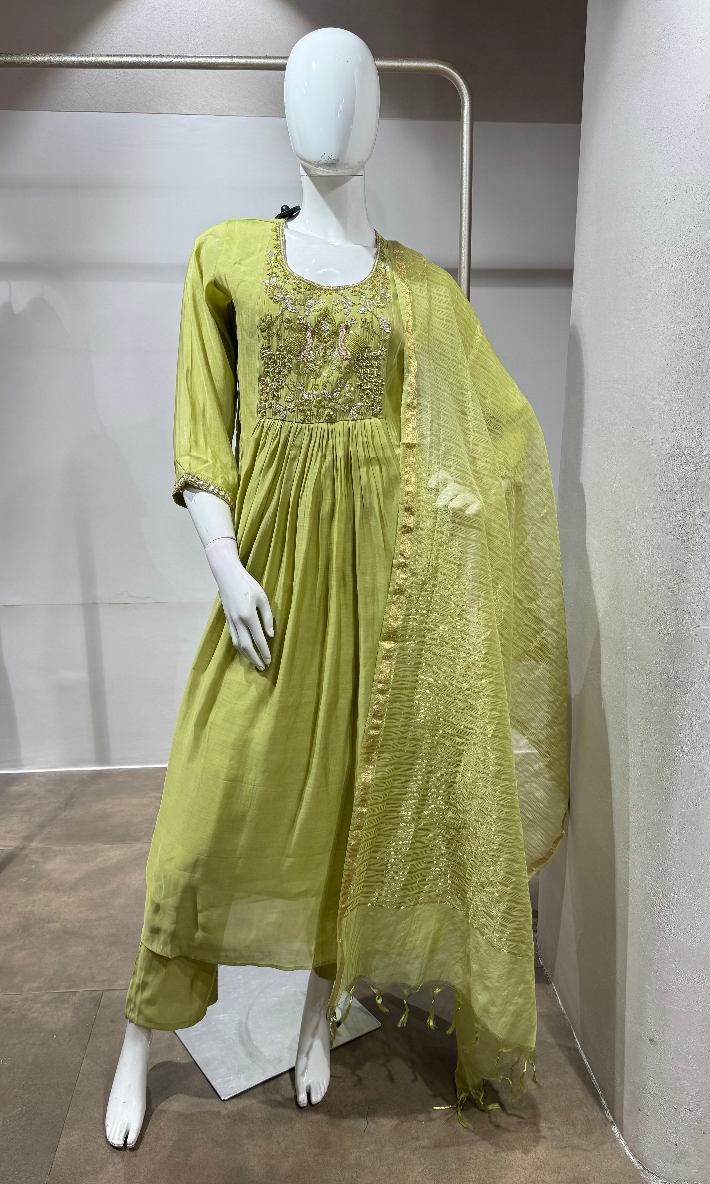 Green Embroidered Silk Blend Kurta Pant Set