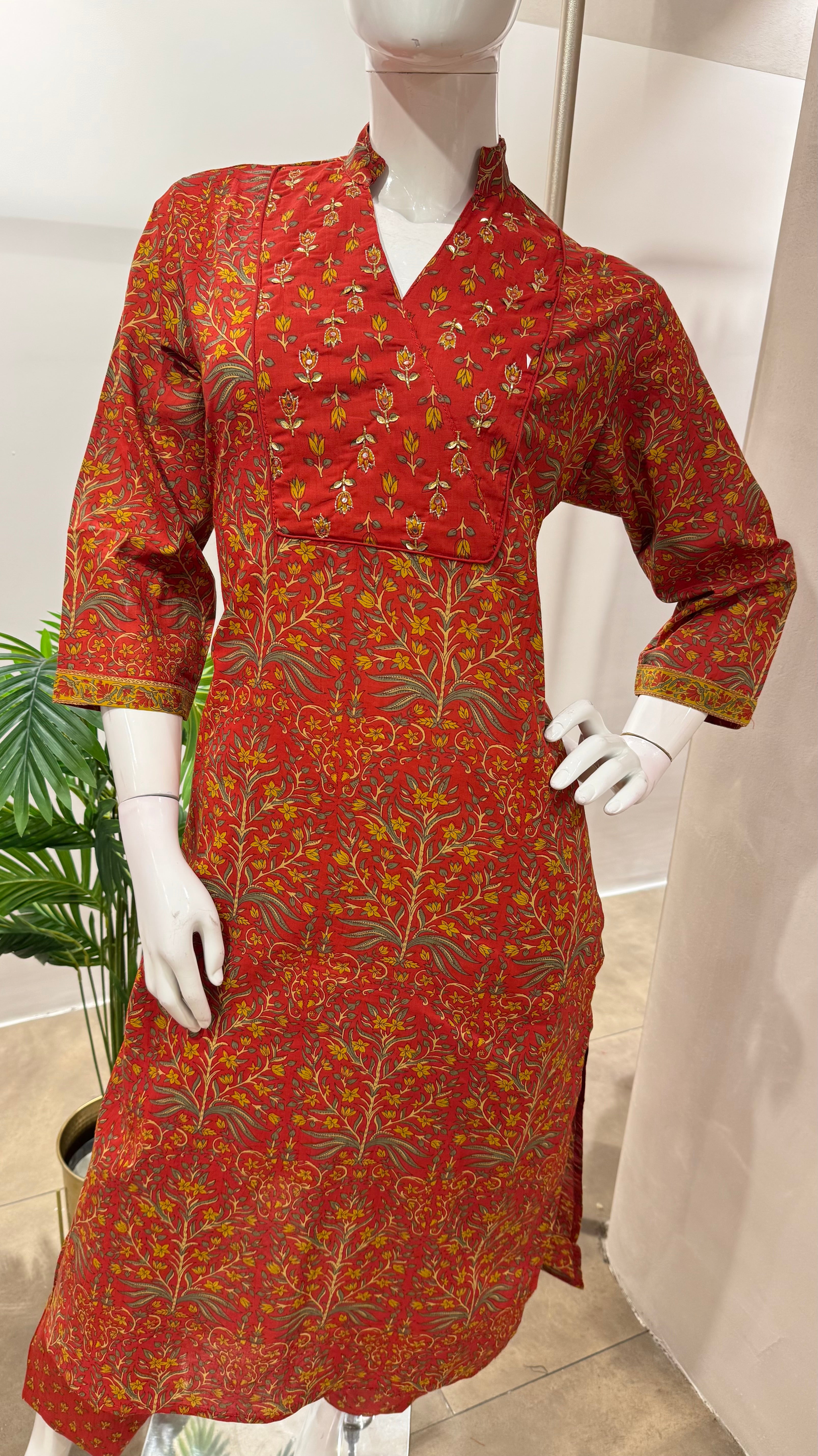 Red Floral printed kurta set