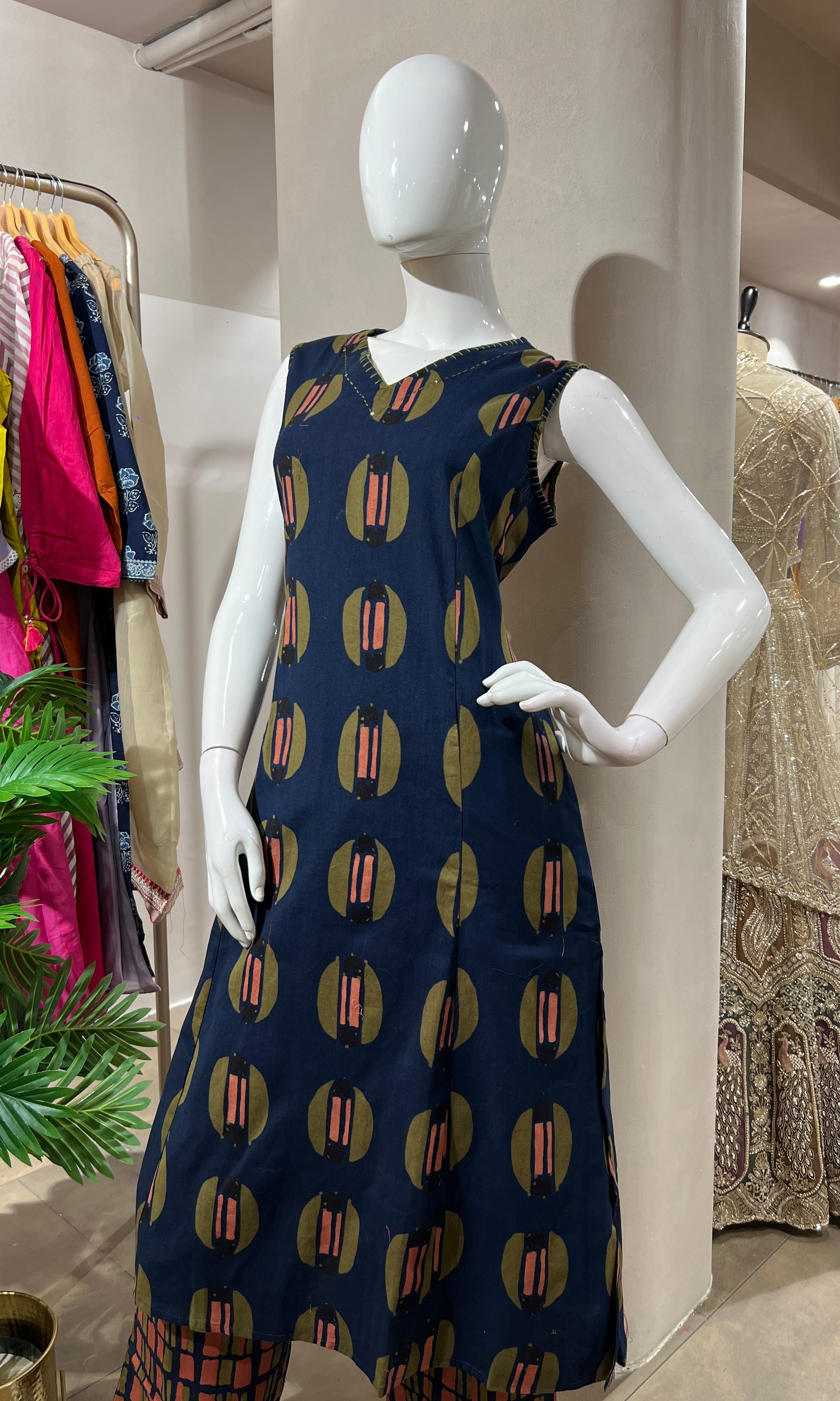 BLUE PRINTED KURTI WITH BOTTOM