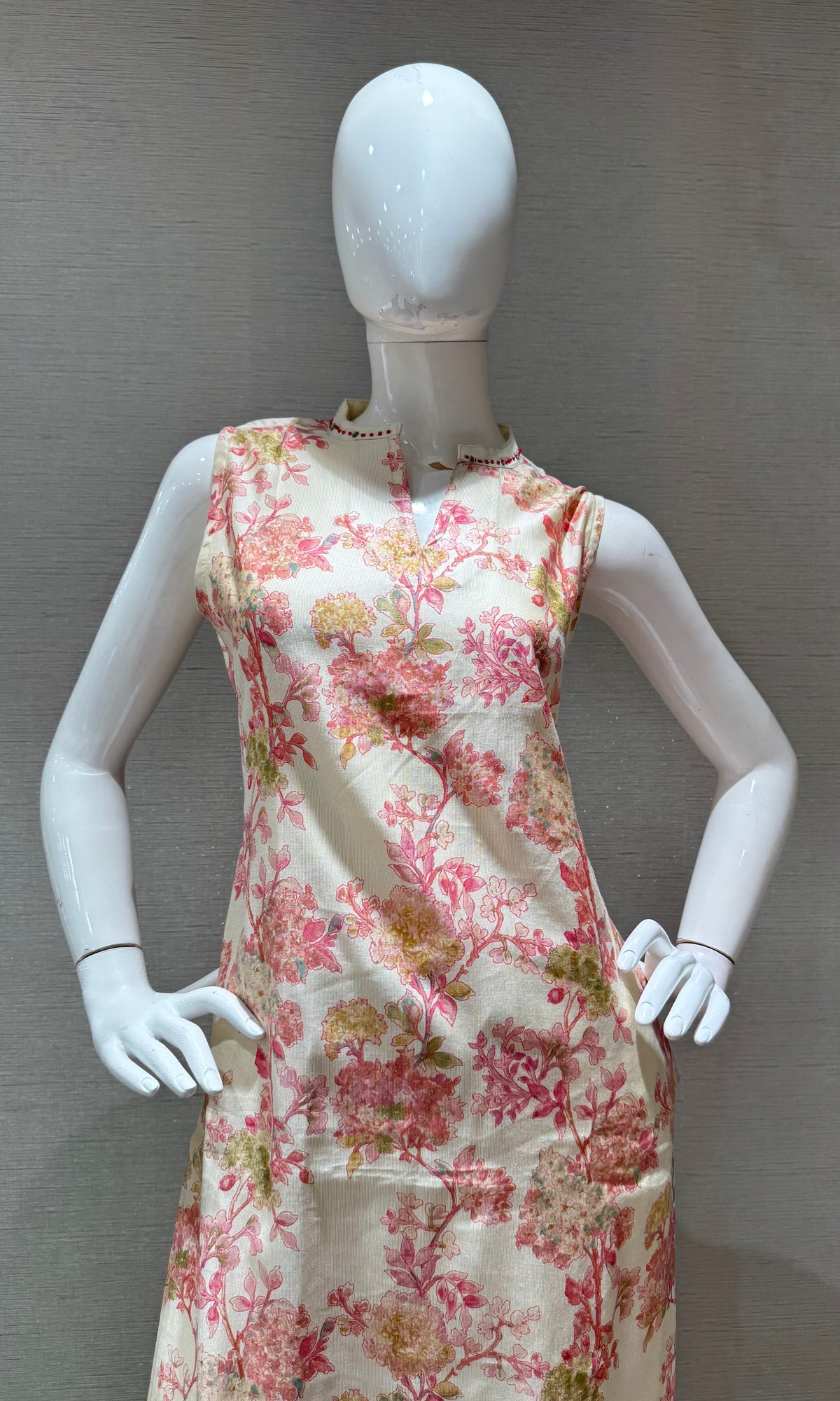 ivory with Rose floral silk blend kurti with bottom