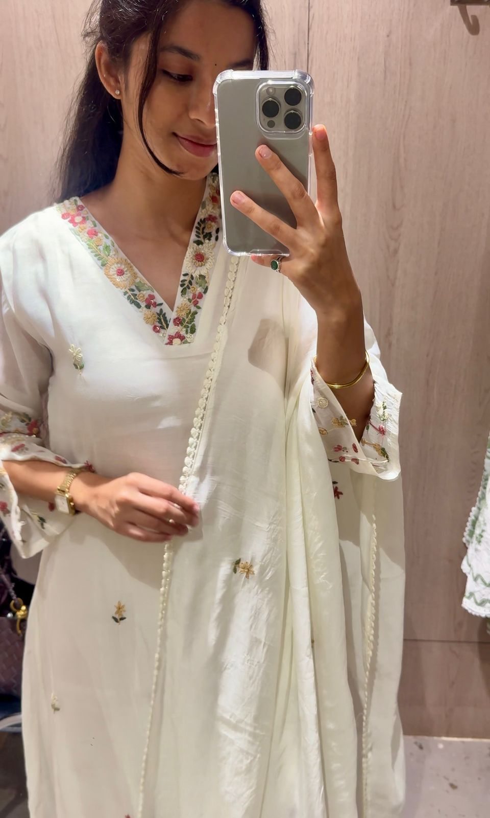 CREAM Floral Neckline Kurta Set
