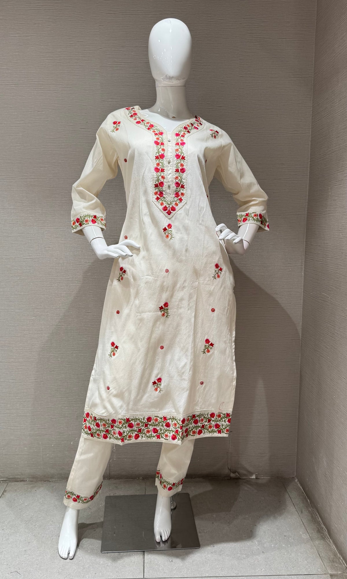 Cream Mul Chanderi Kurta Set with Red & Green Embroidery