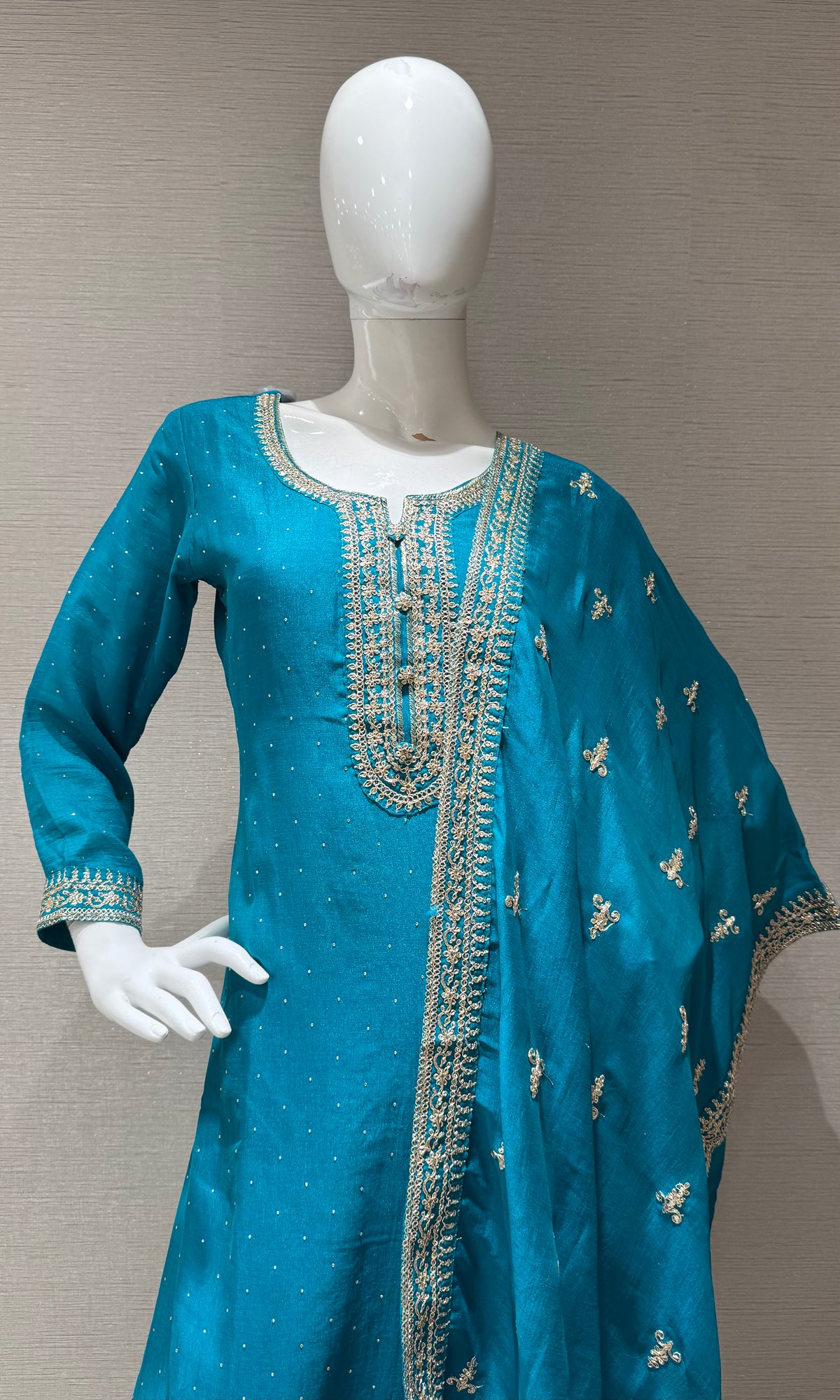 rama gold zari Silk Kurta Set with dupatta