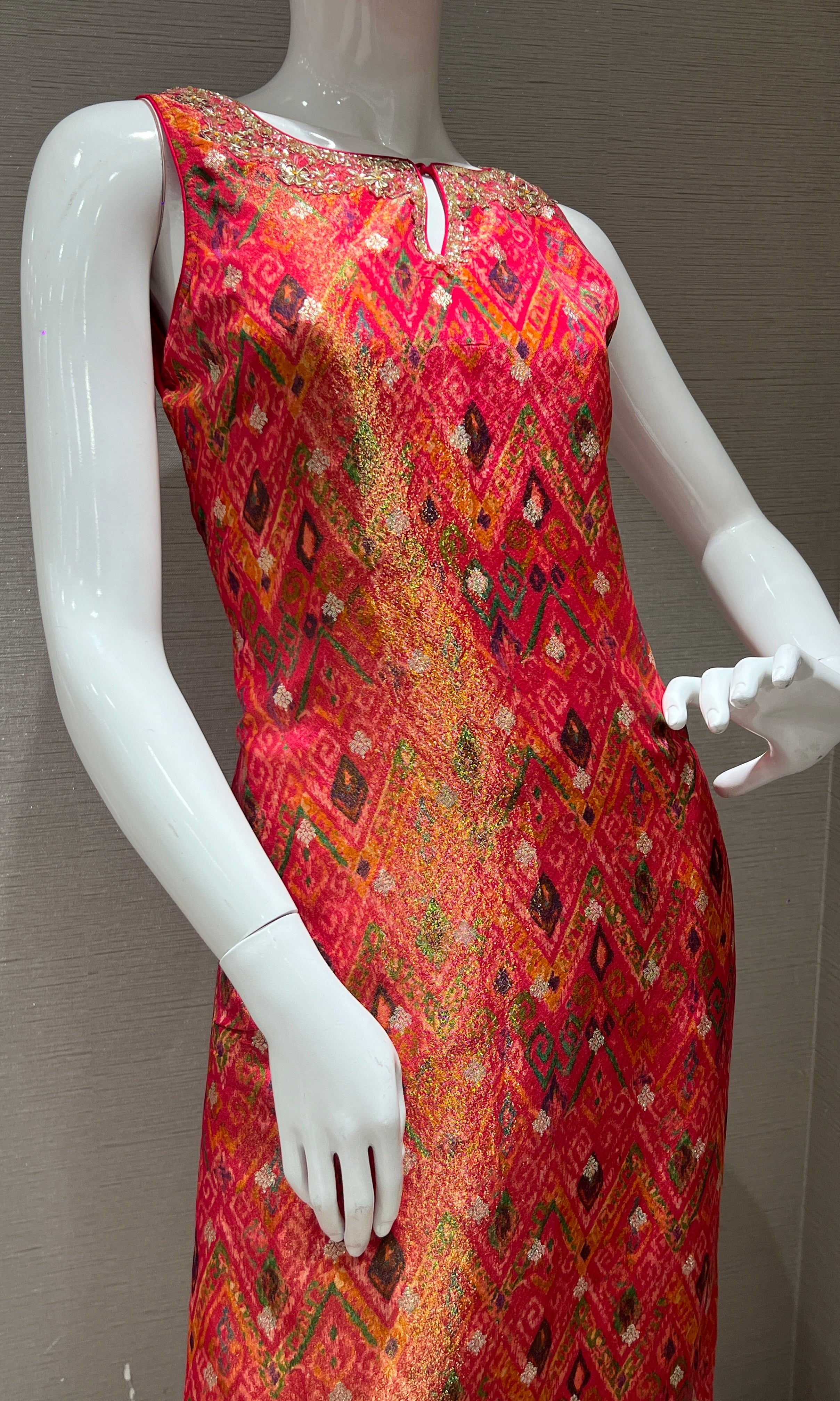 Red kurta set