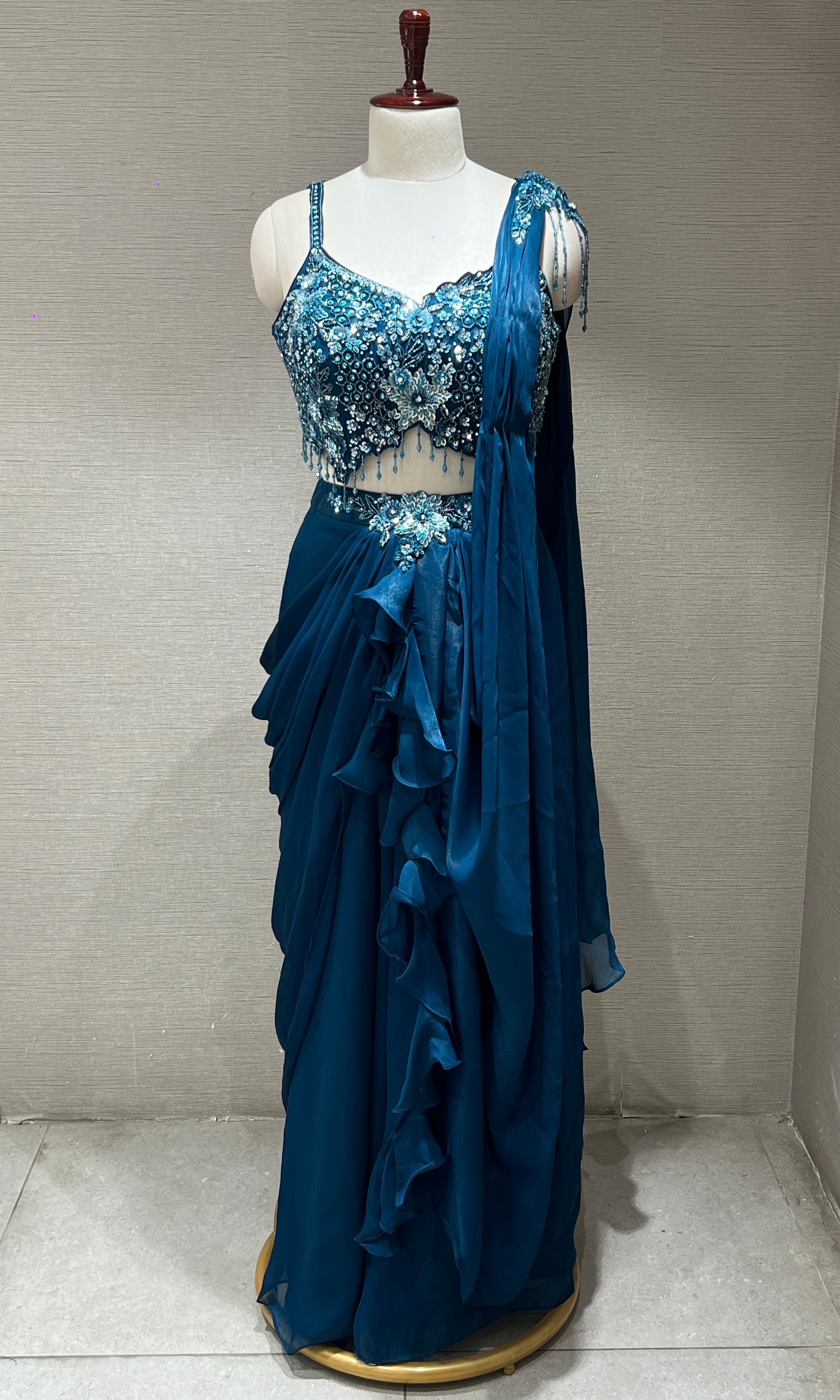 Tile blue one minute saree