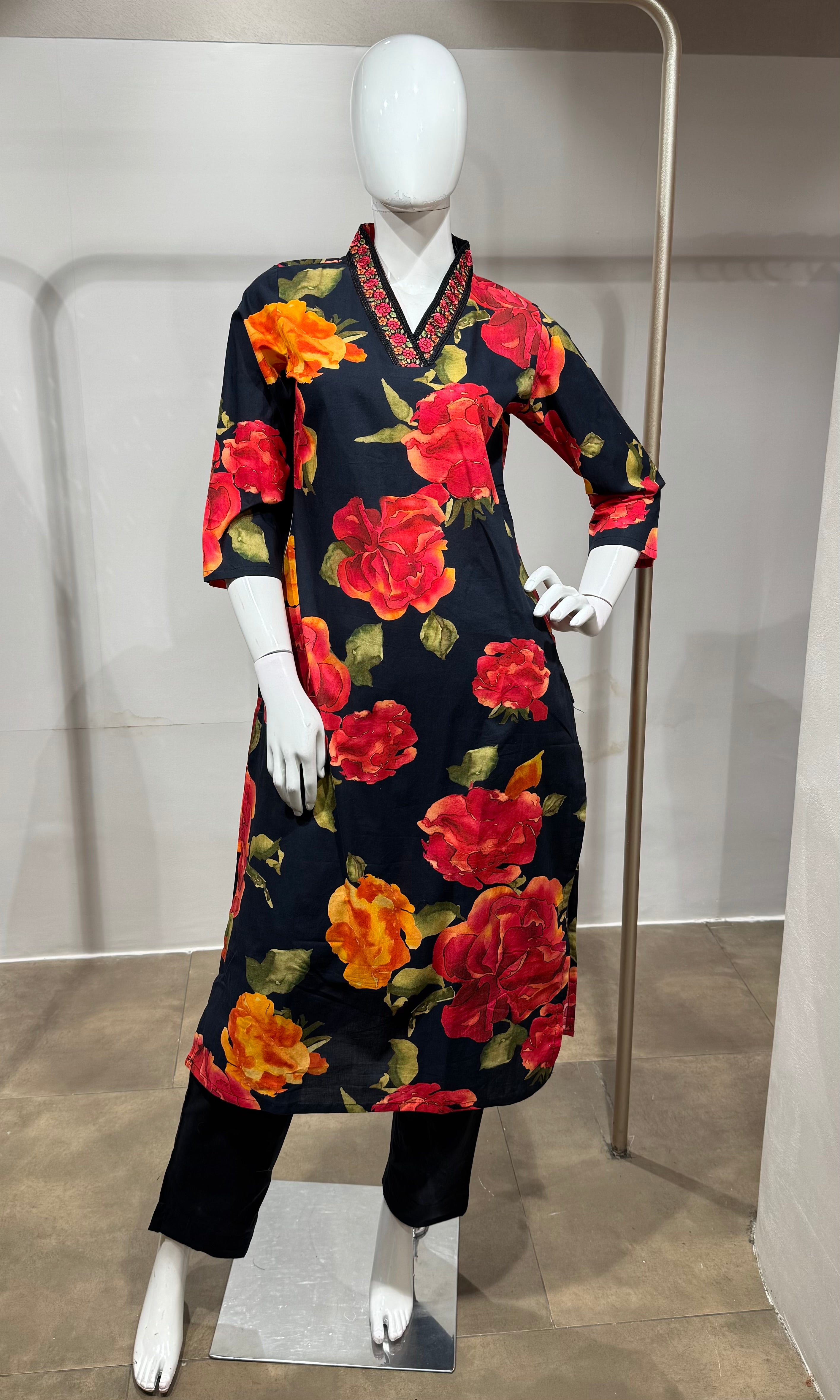black red and orange floral prints Kurta set