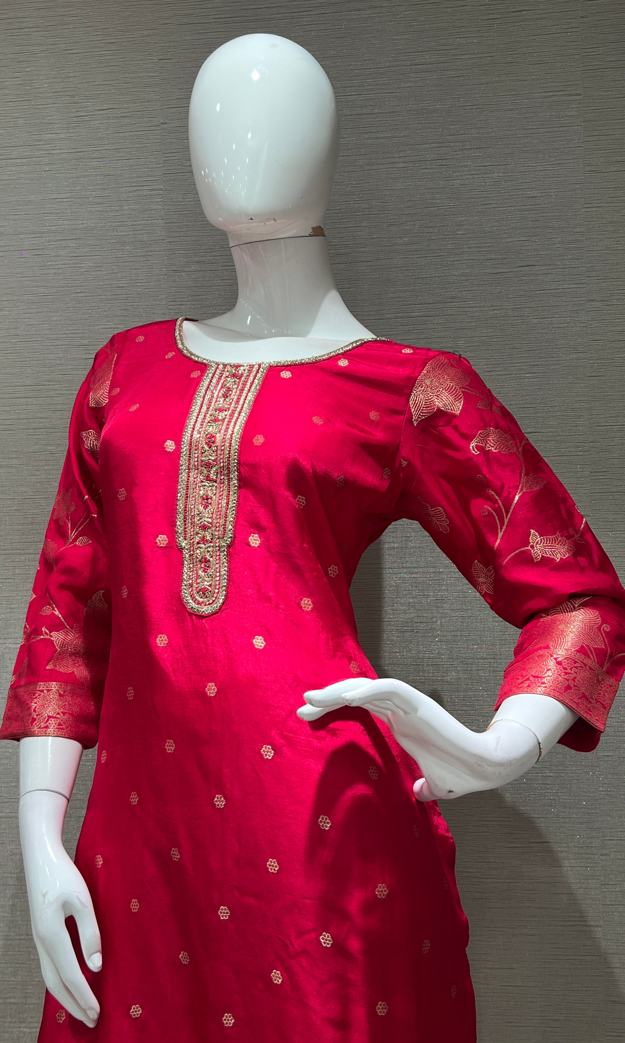 RANI PINK EMBROIDERED KURTA SET