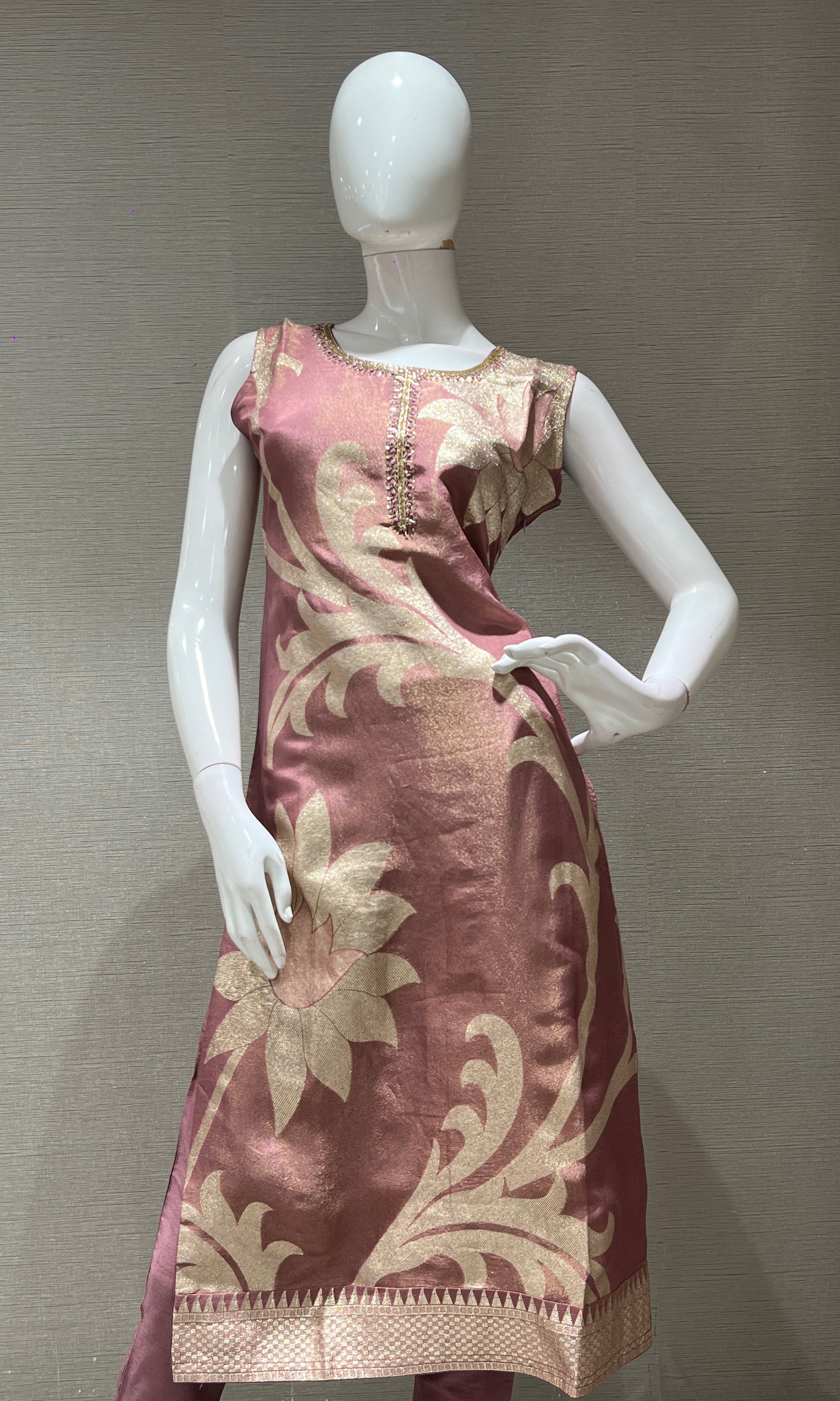 onion pink striped embroidery kurta set