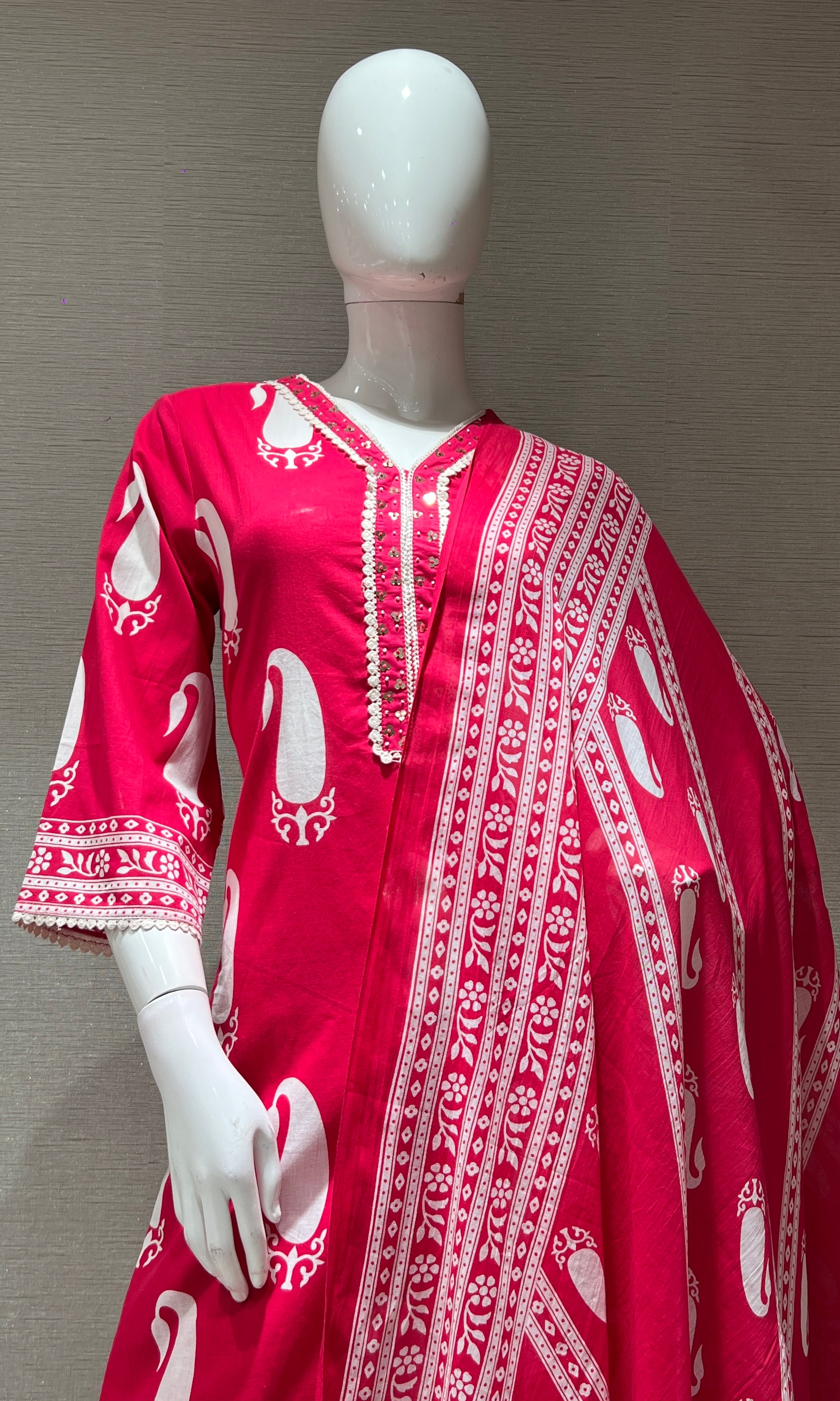 Rani pink PRINTED kurta set