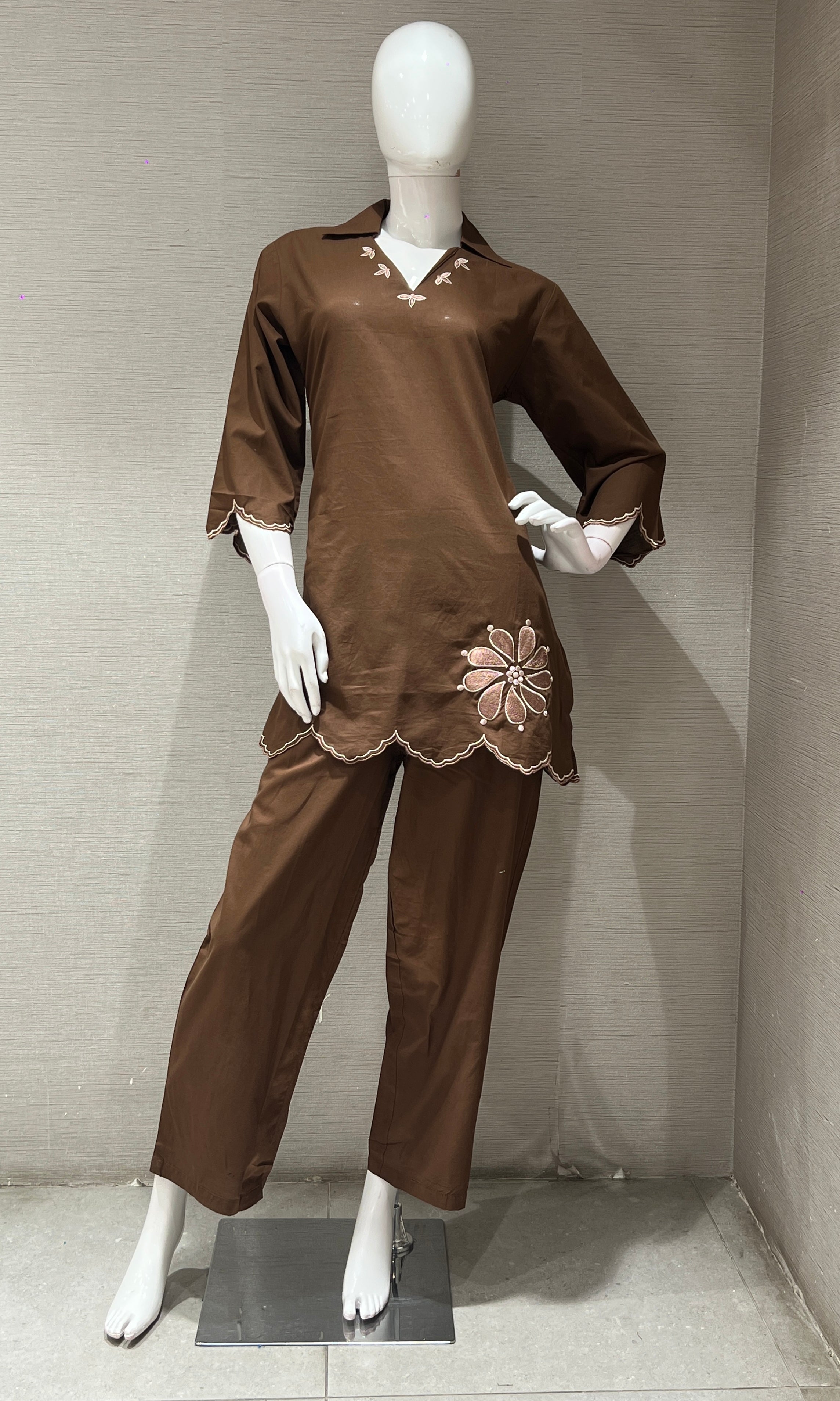 Brown FLORAL CORD SET