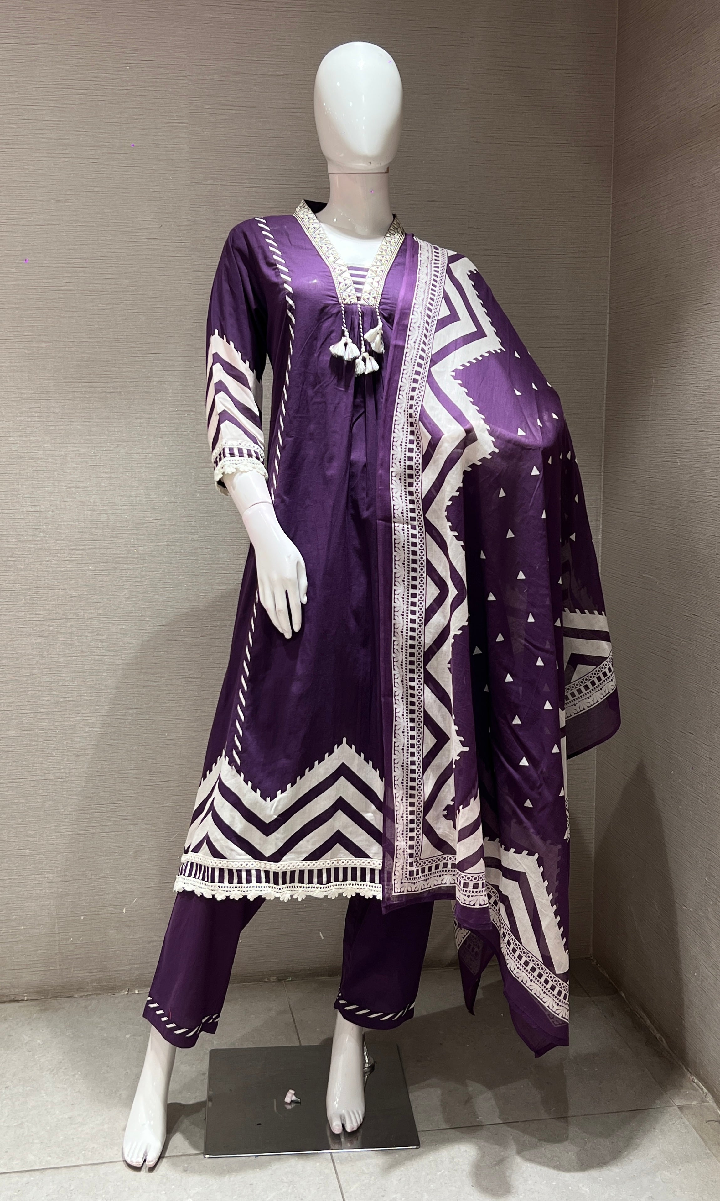 PURPLE ethnic white lace kurta set