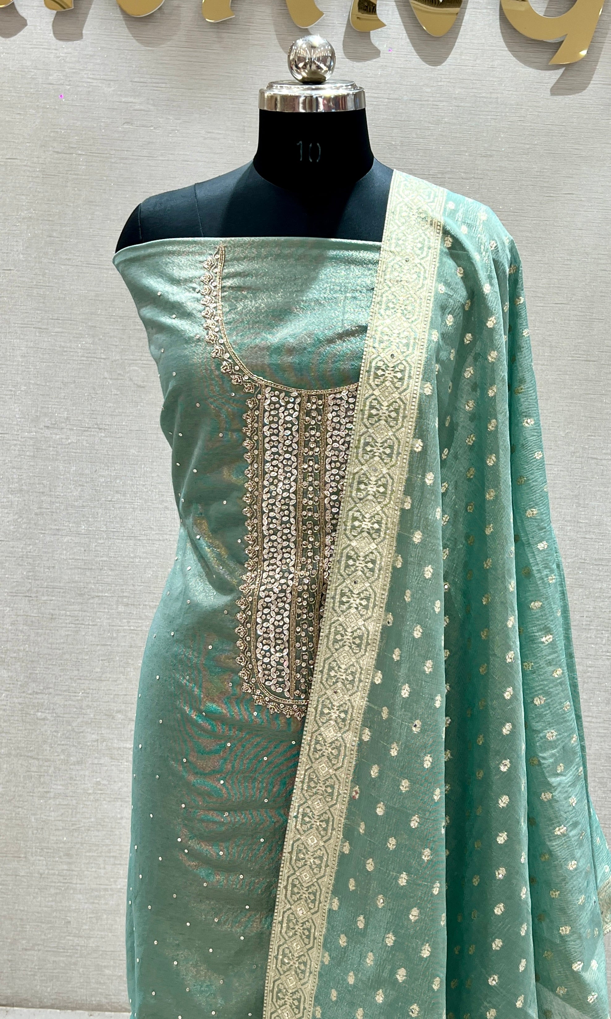 P green dress material