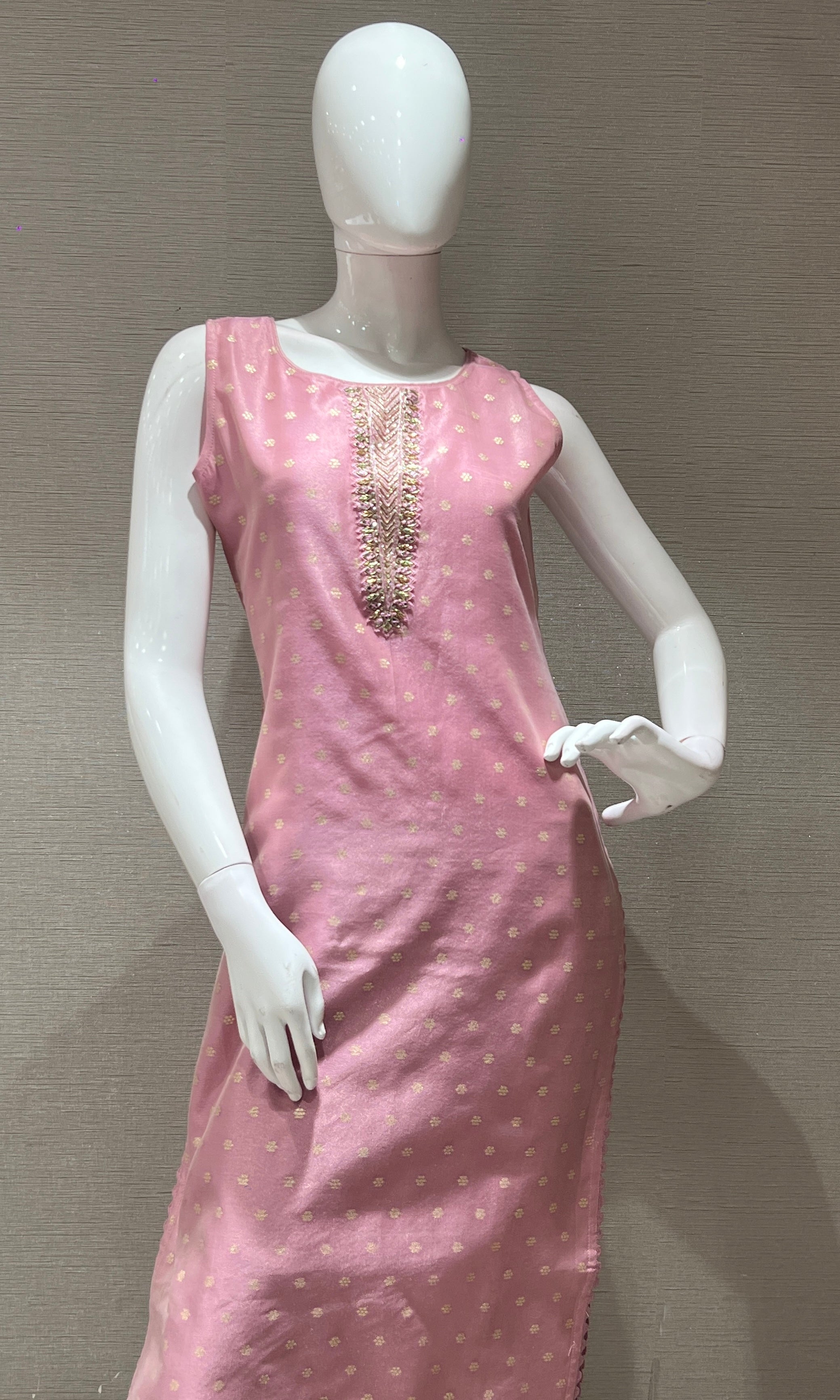 onion pink kurta set with floral printed dupatta
