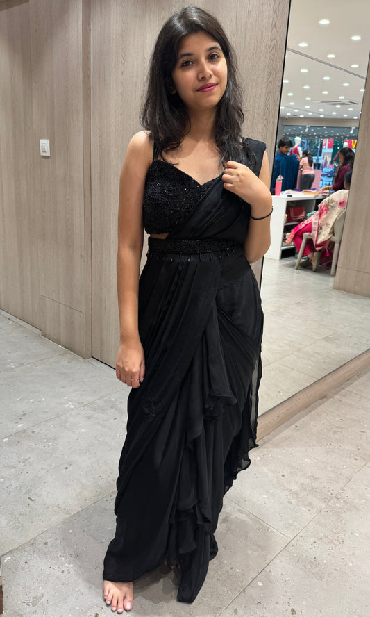 🖤Black ready to wear,one minute saree with belt