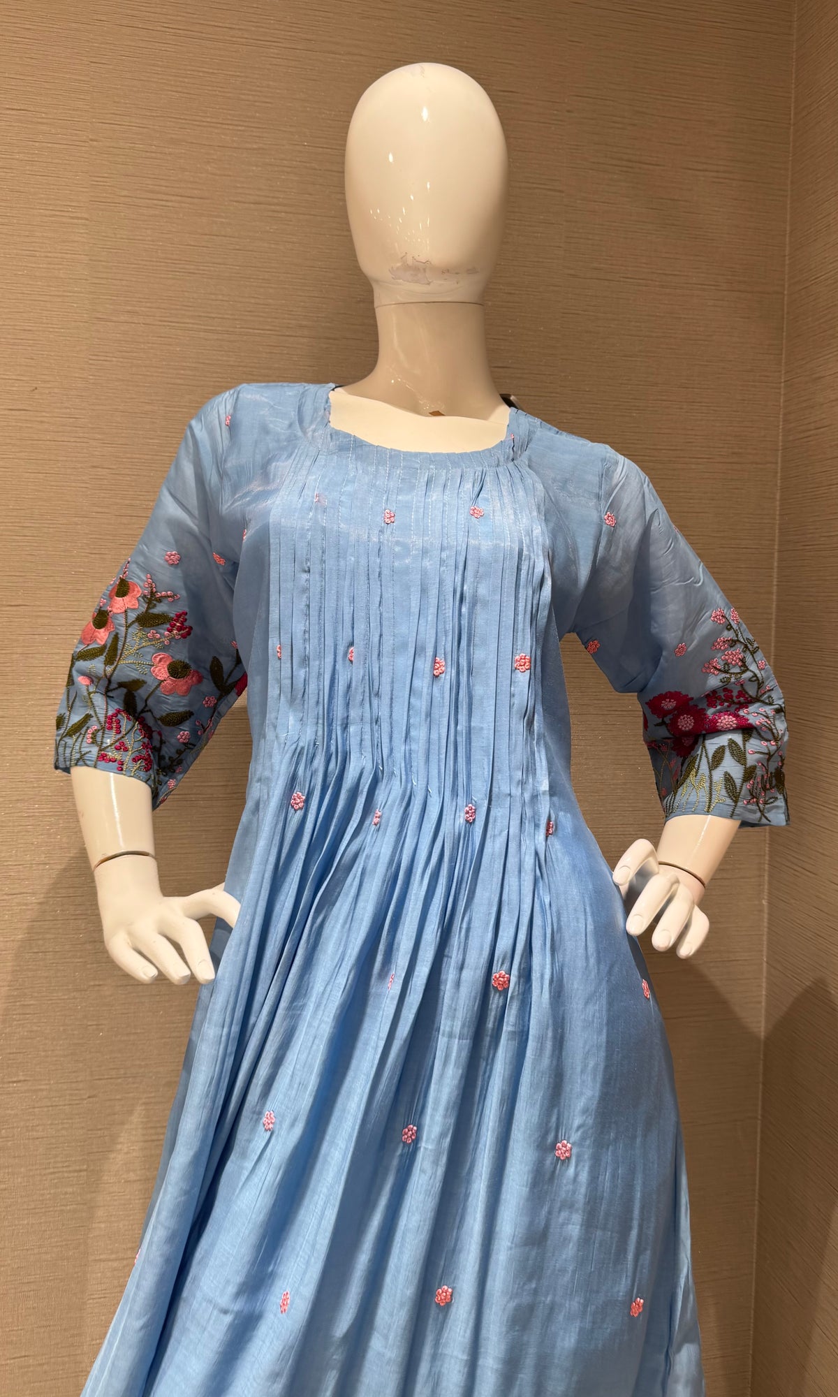 Blue mul chanderi floral embroidery kurta set