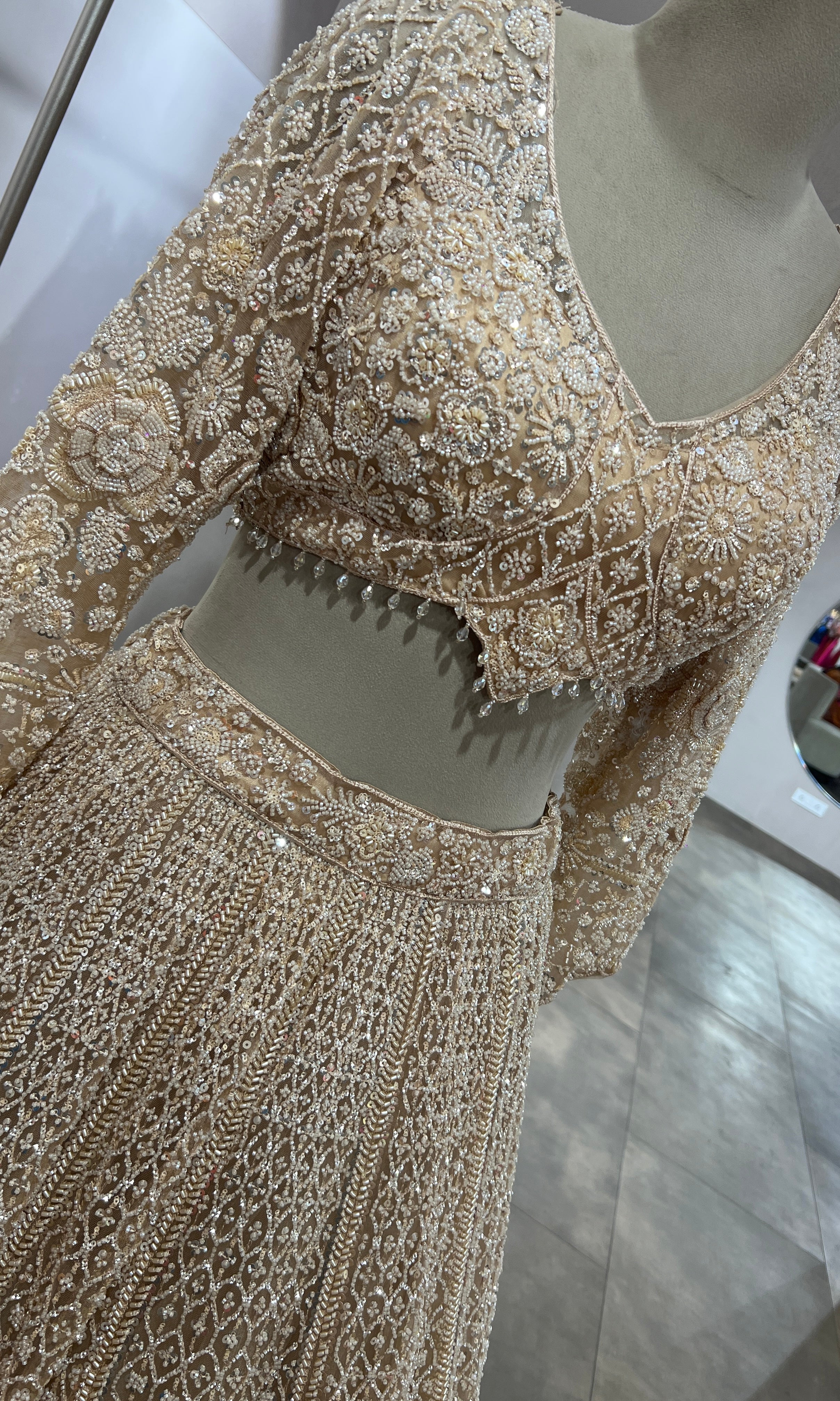 BEAGH FLORAL INTRICATE EMBROIDERY LEHENGA