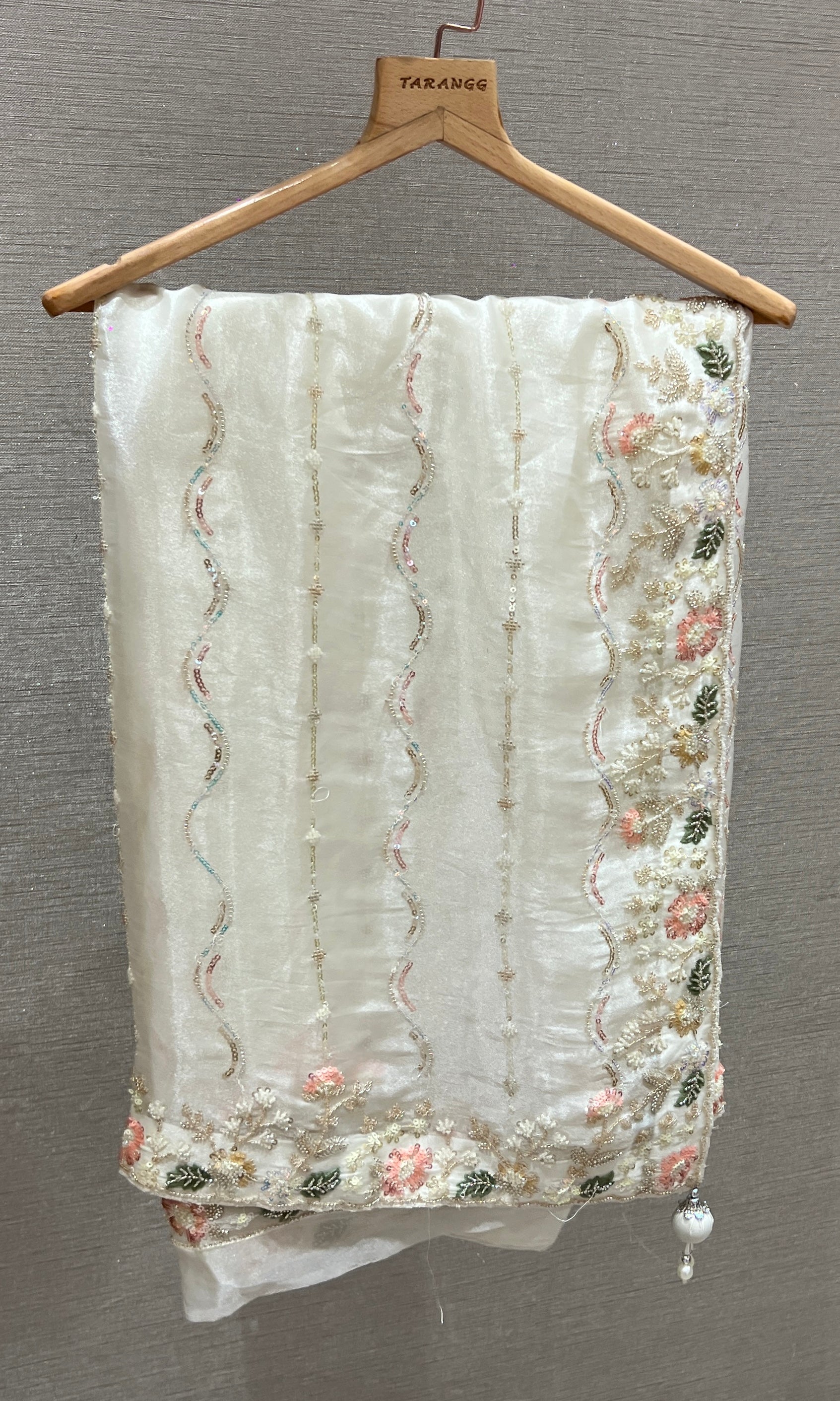 White saree with ready blouse