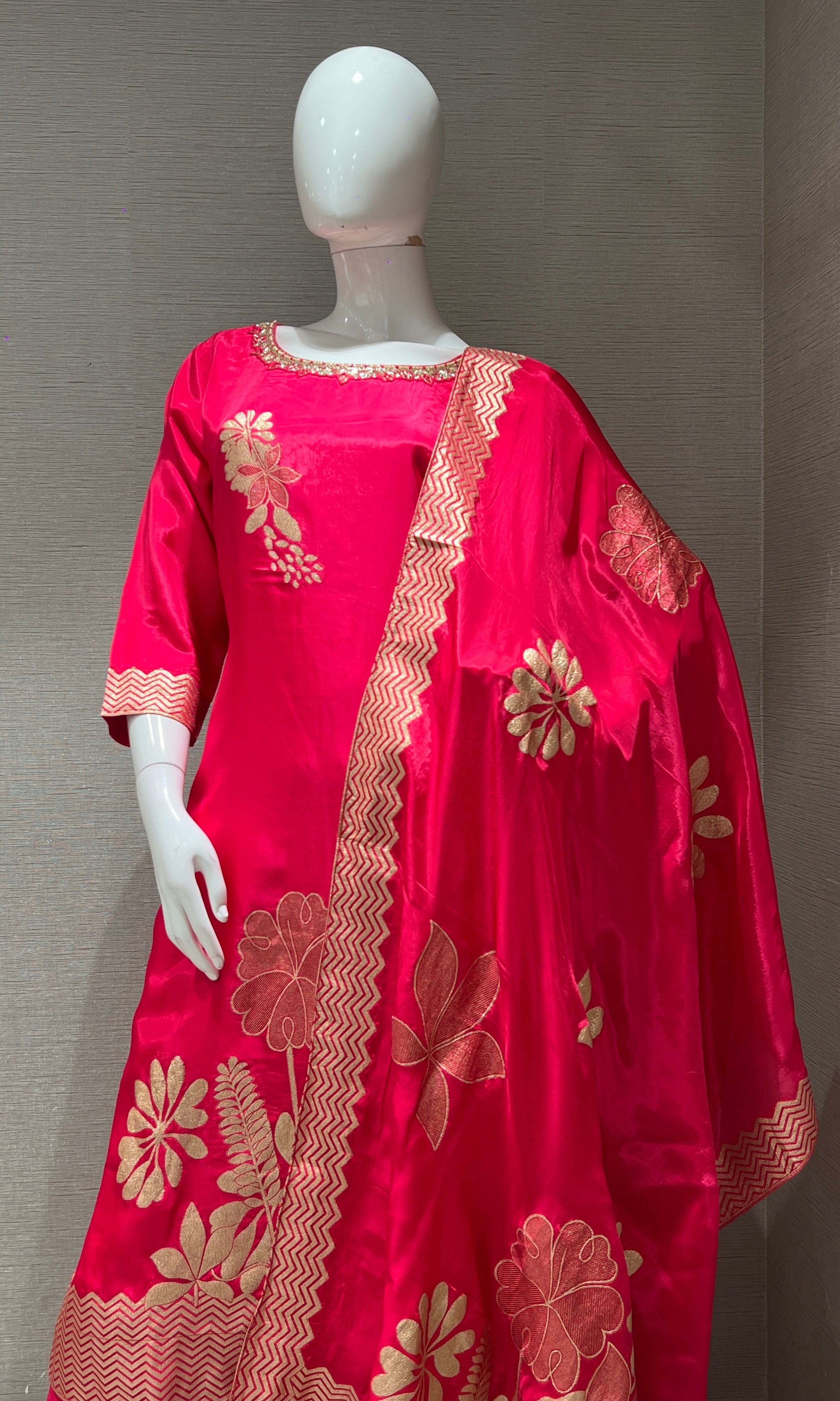 rani pink golden FLORAL kurta seT