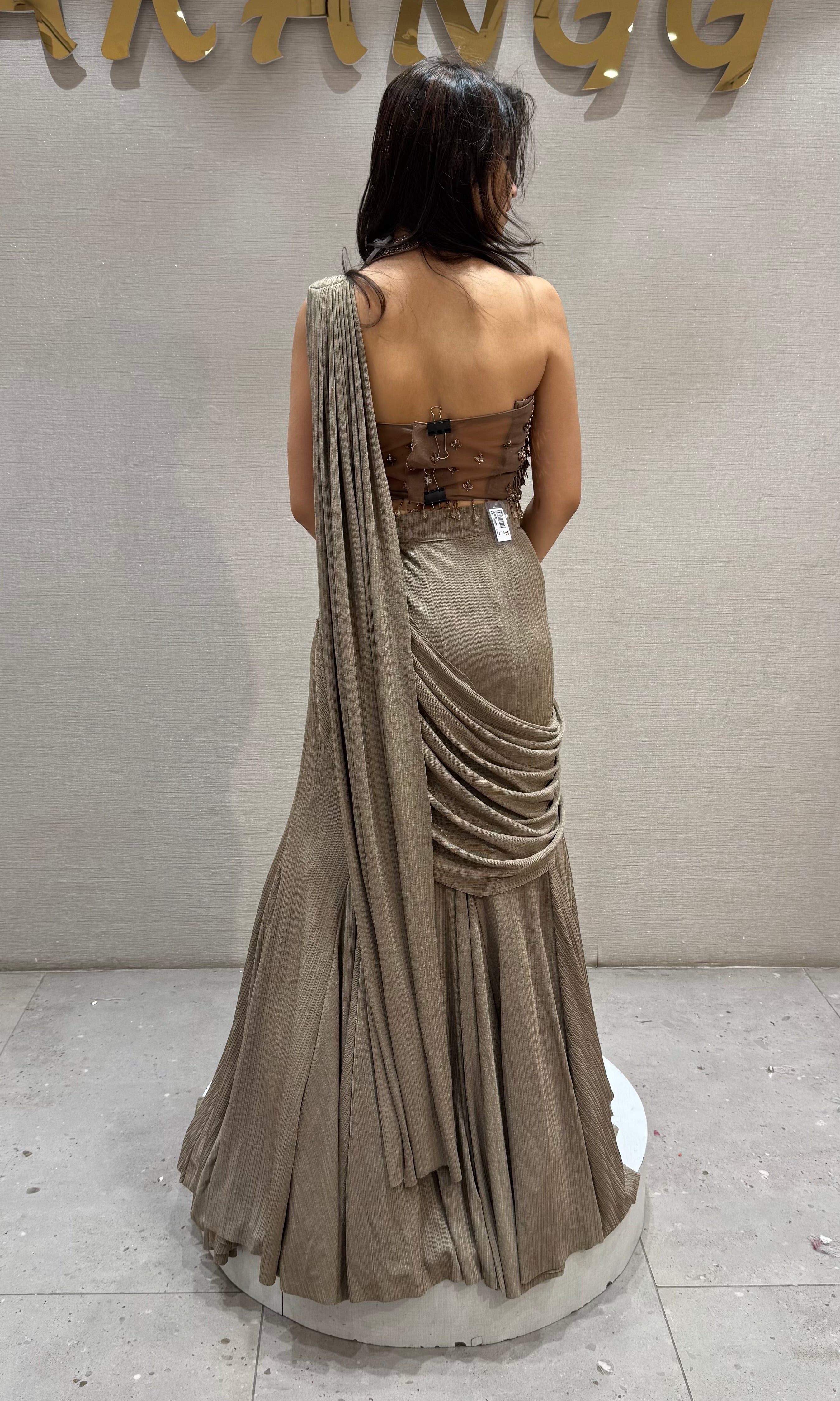 Moee Golden Drape Elegance Lehenga