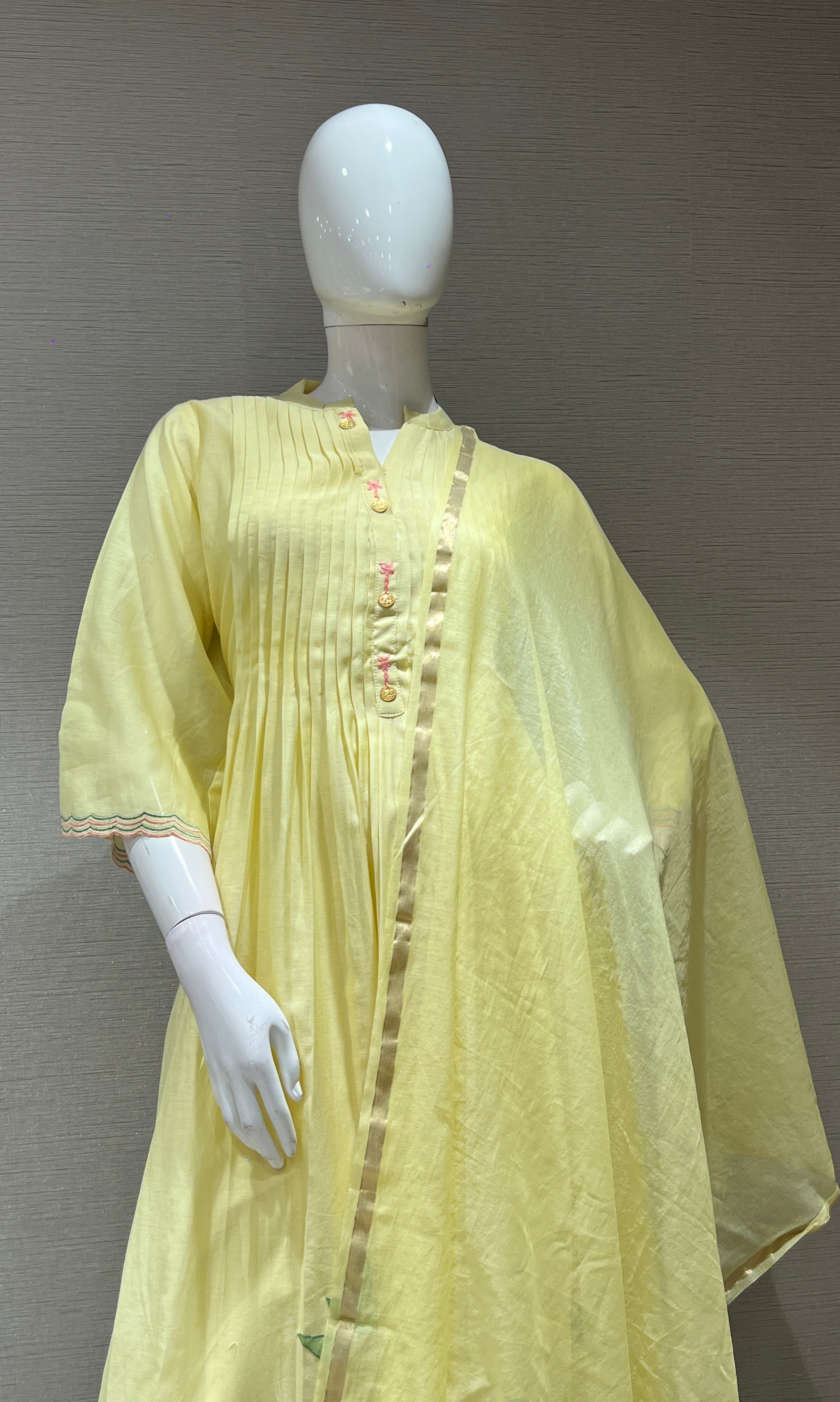 LIGHT yellow FLORAL MUL CHANDERI KURTA SET