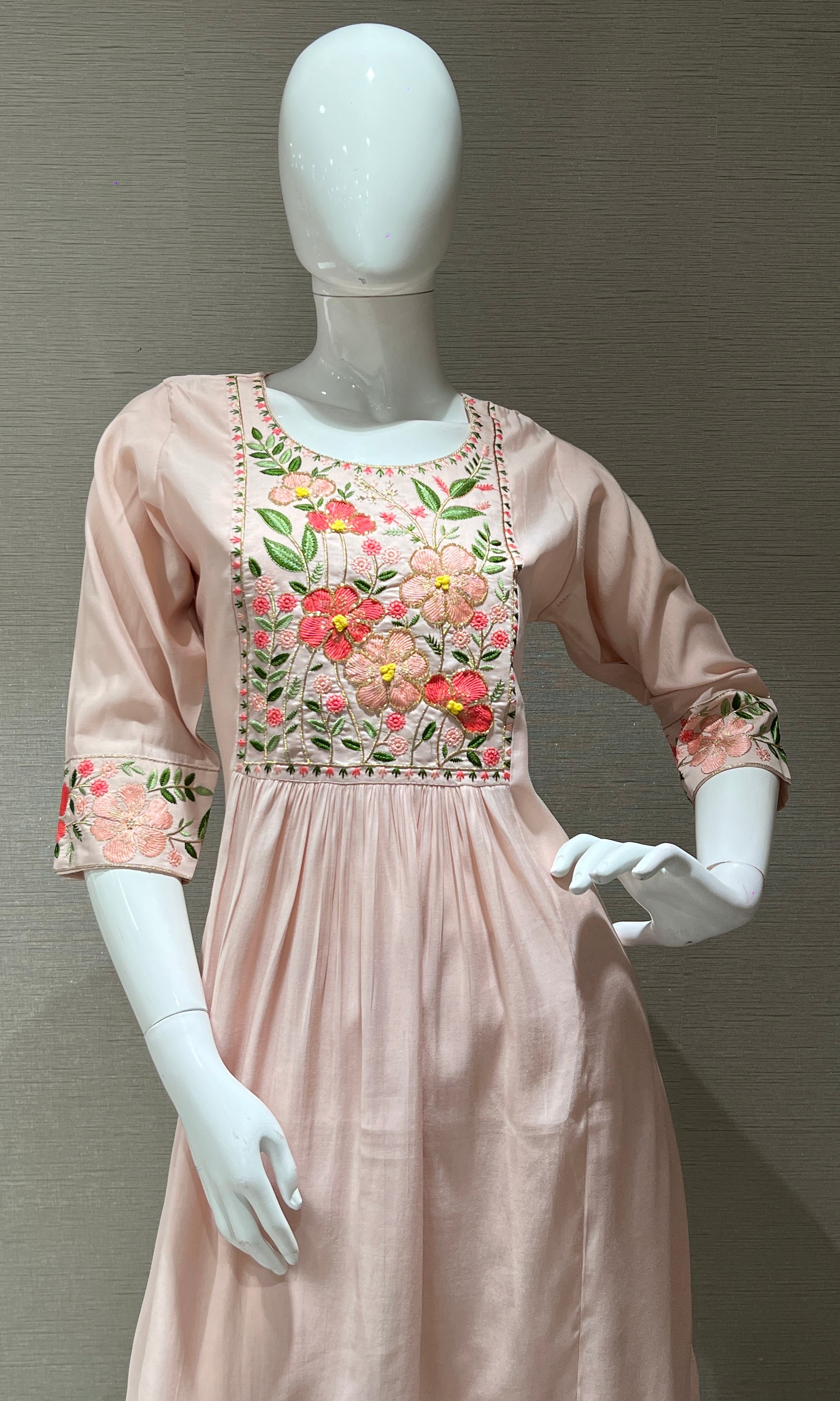 Light Peach Floral Mul Chanderi kurta set