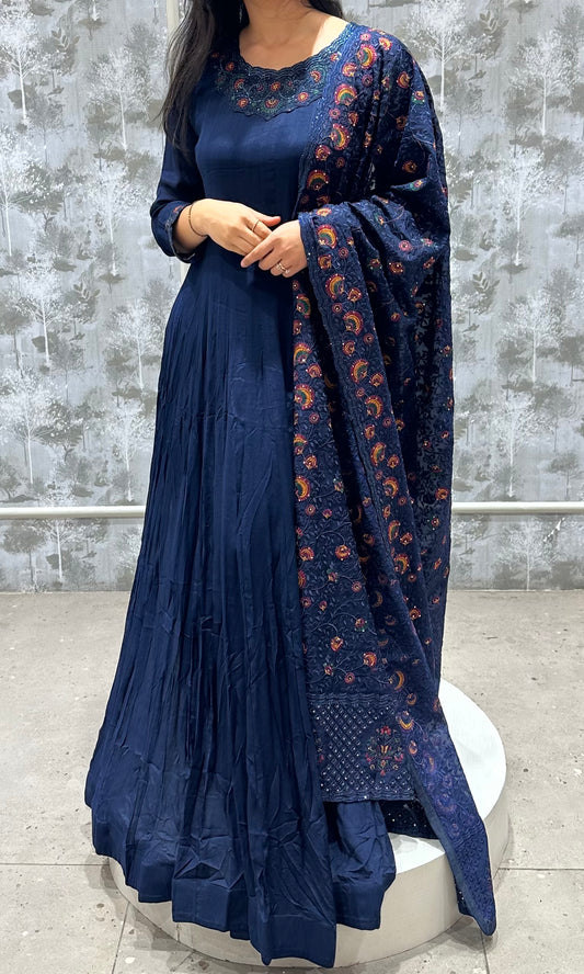 💙Midnight blue long dress with embroidered dupatta🪻