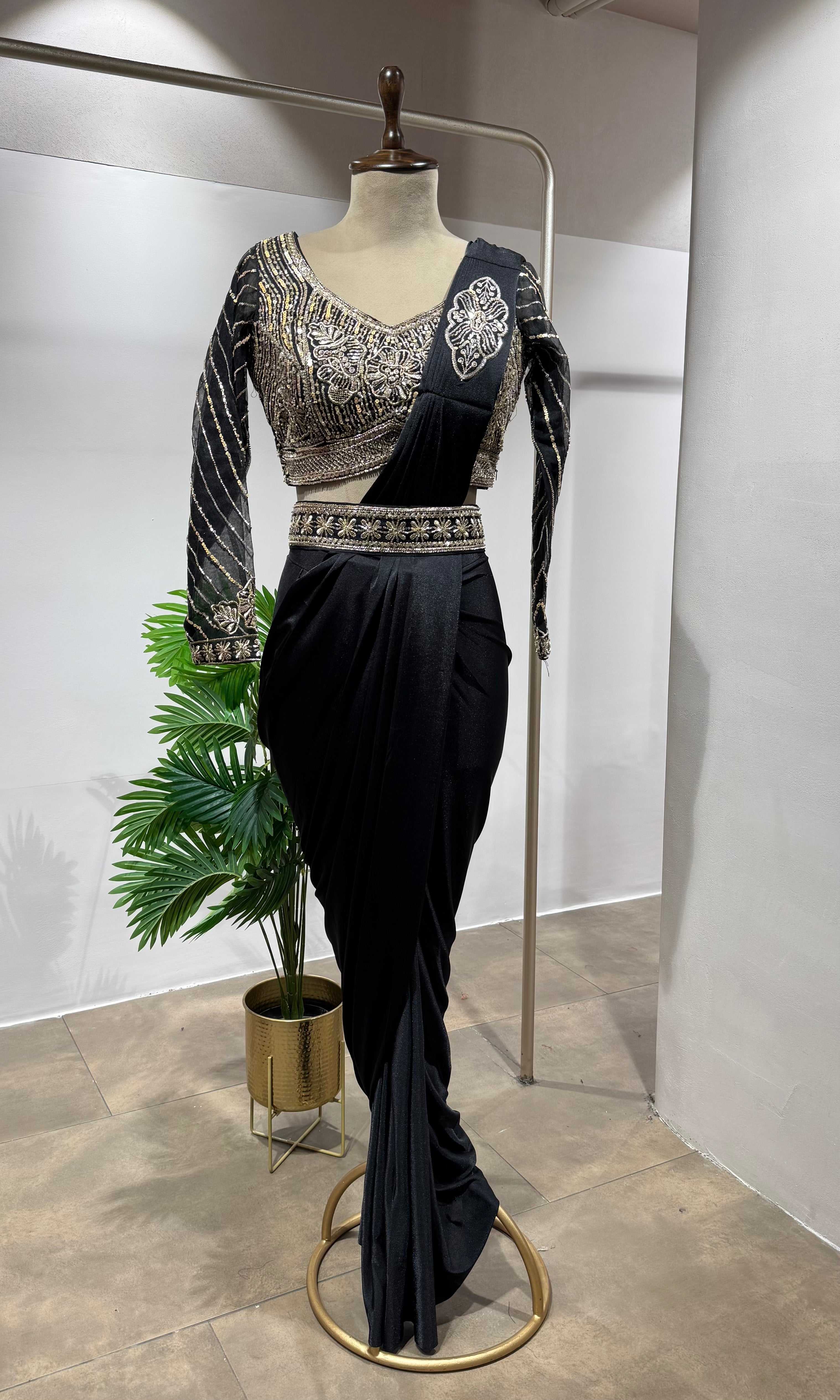 BLACK DRAPE SAREE WITH BLOUSE & BELT