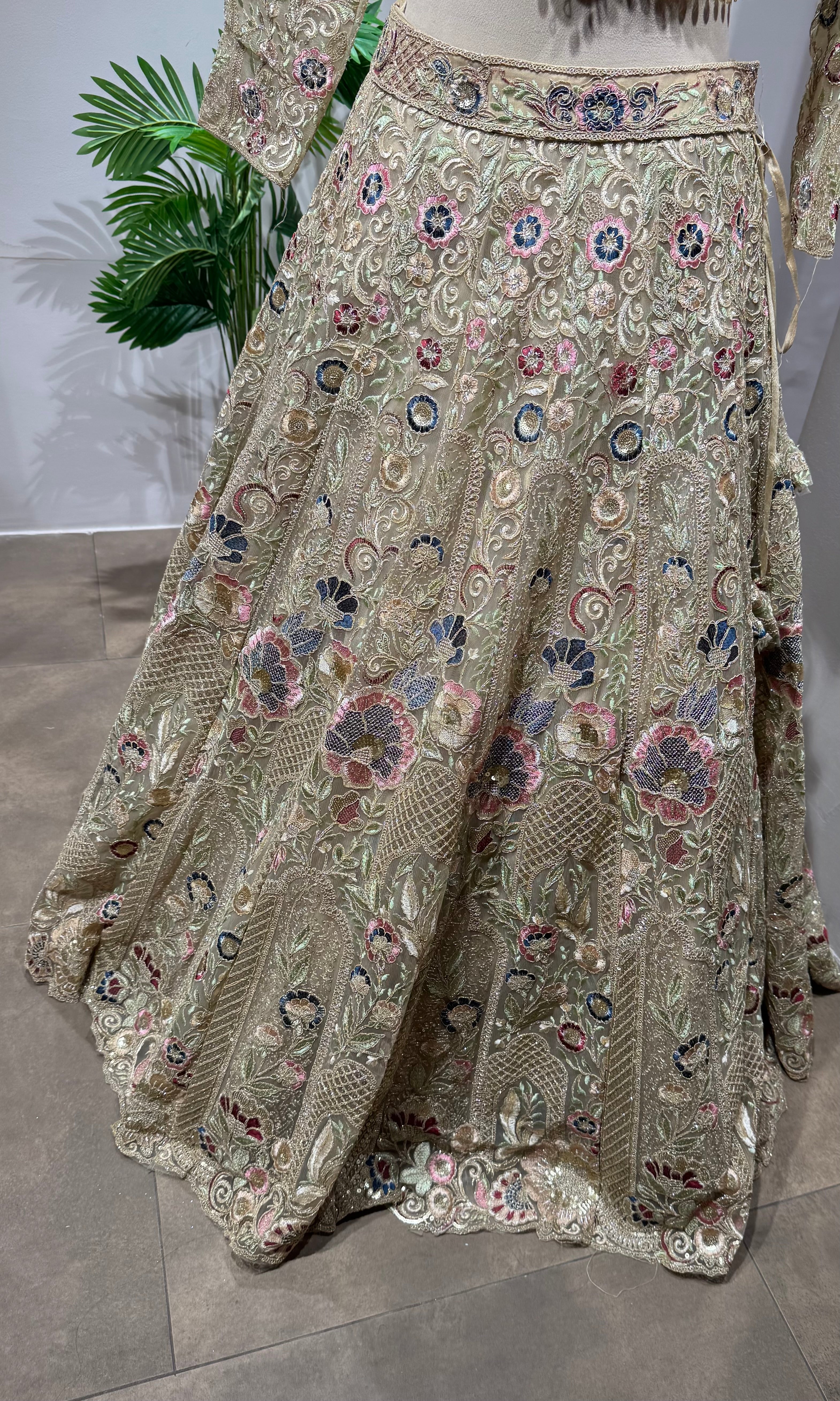 beagh gold bridal lehenga choli