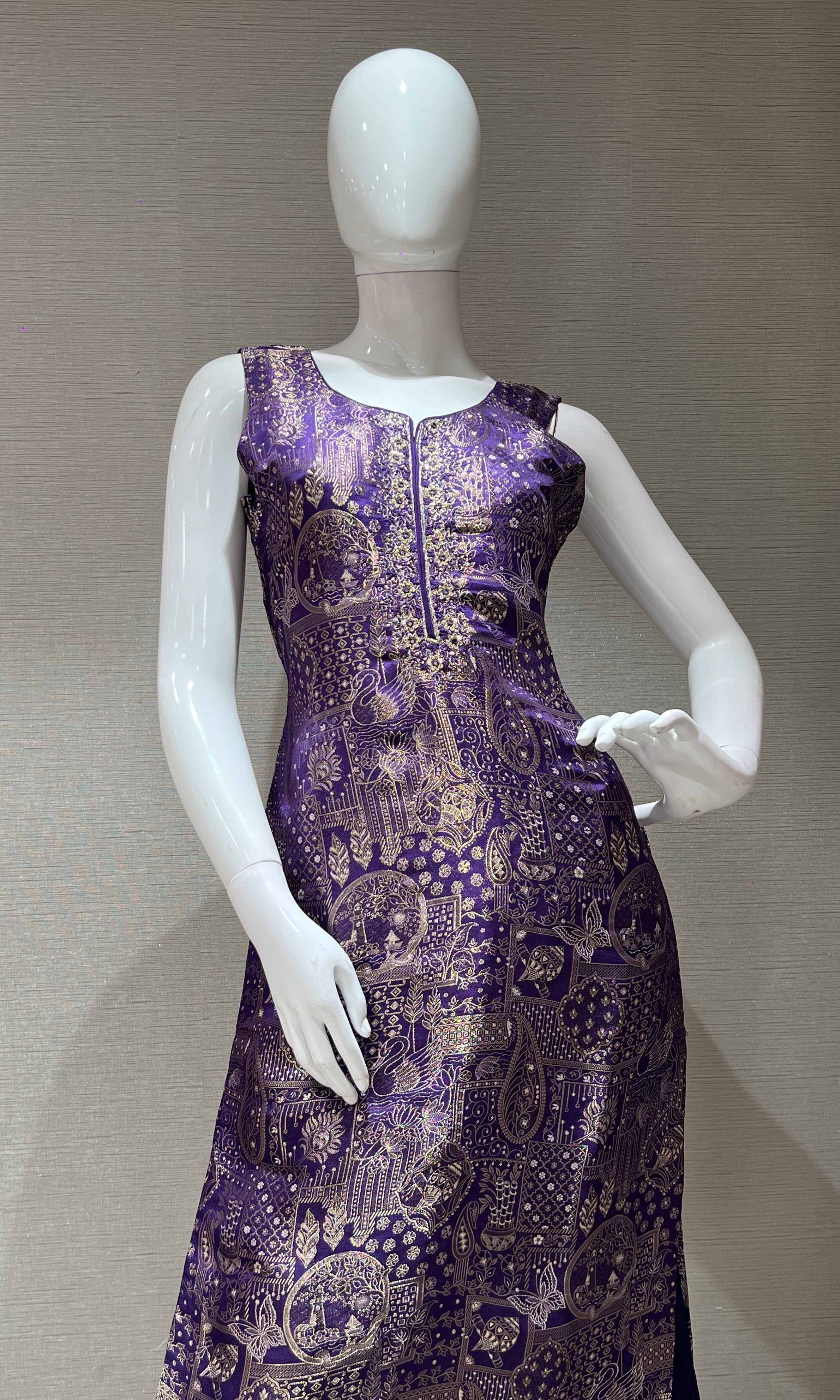 PURPLE ETHNIC KURTA SET WITH WOVEN DUPATTA