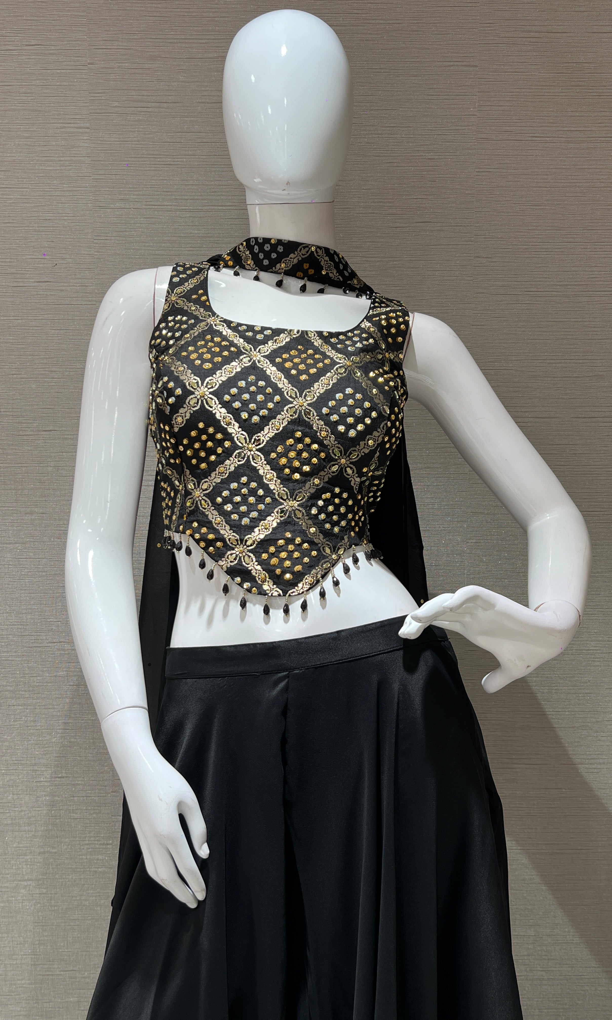 Black palazzo