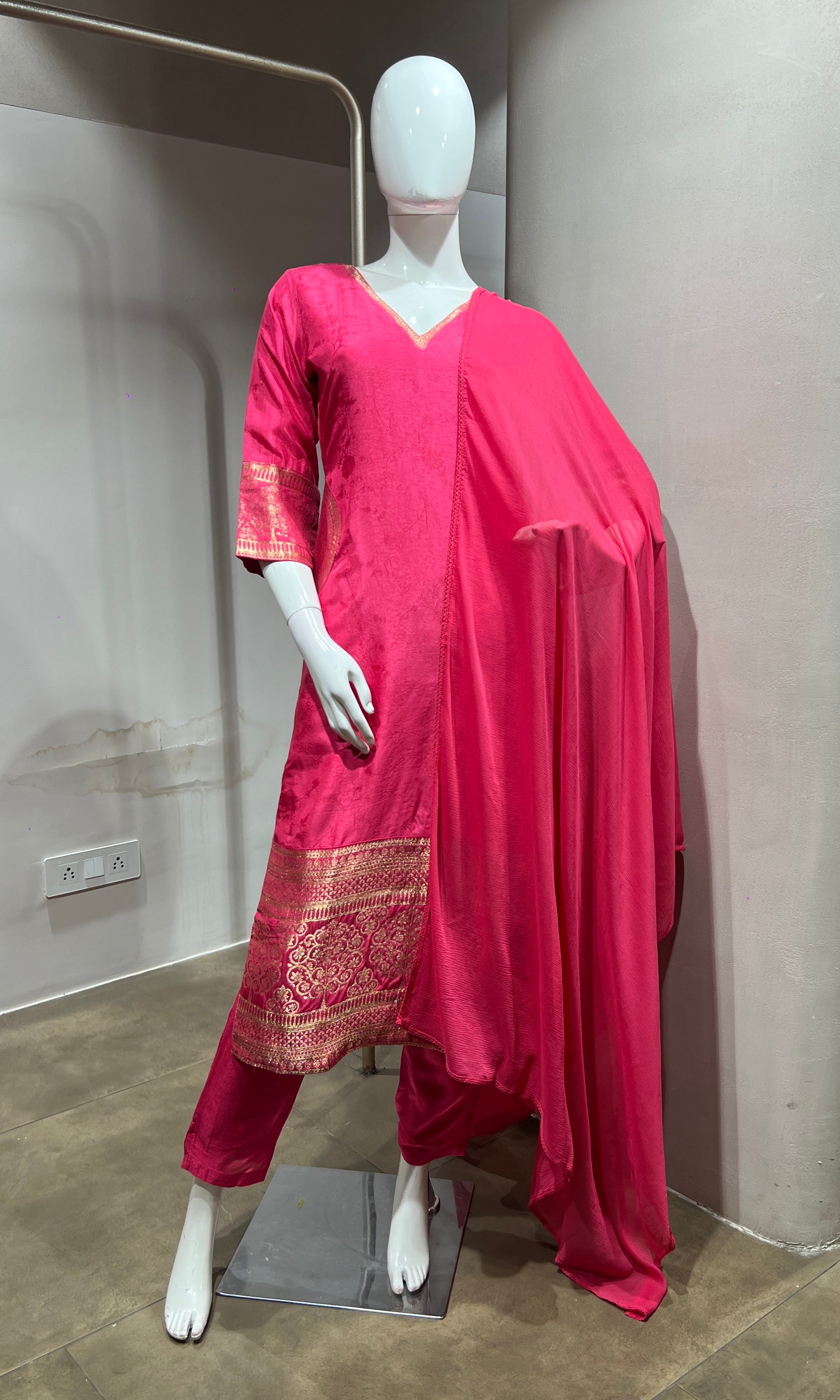 Pink Silk Kurta Set with Banarasi Border