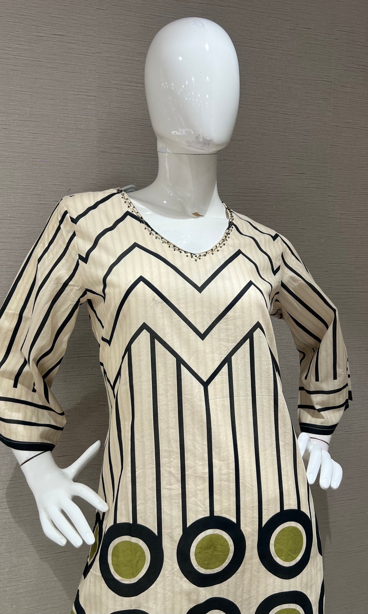 Green Geometric digital pattern kurti with pants