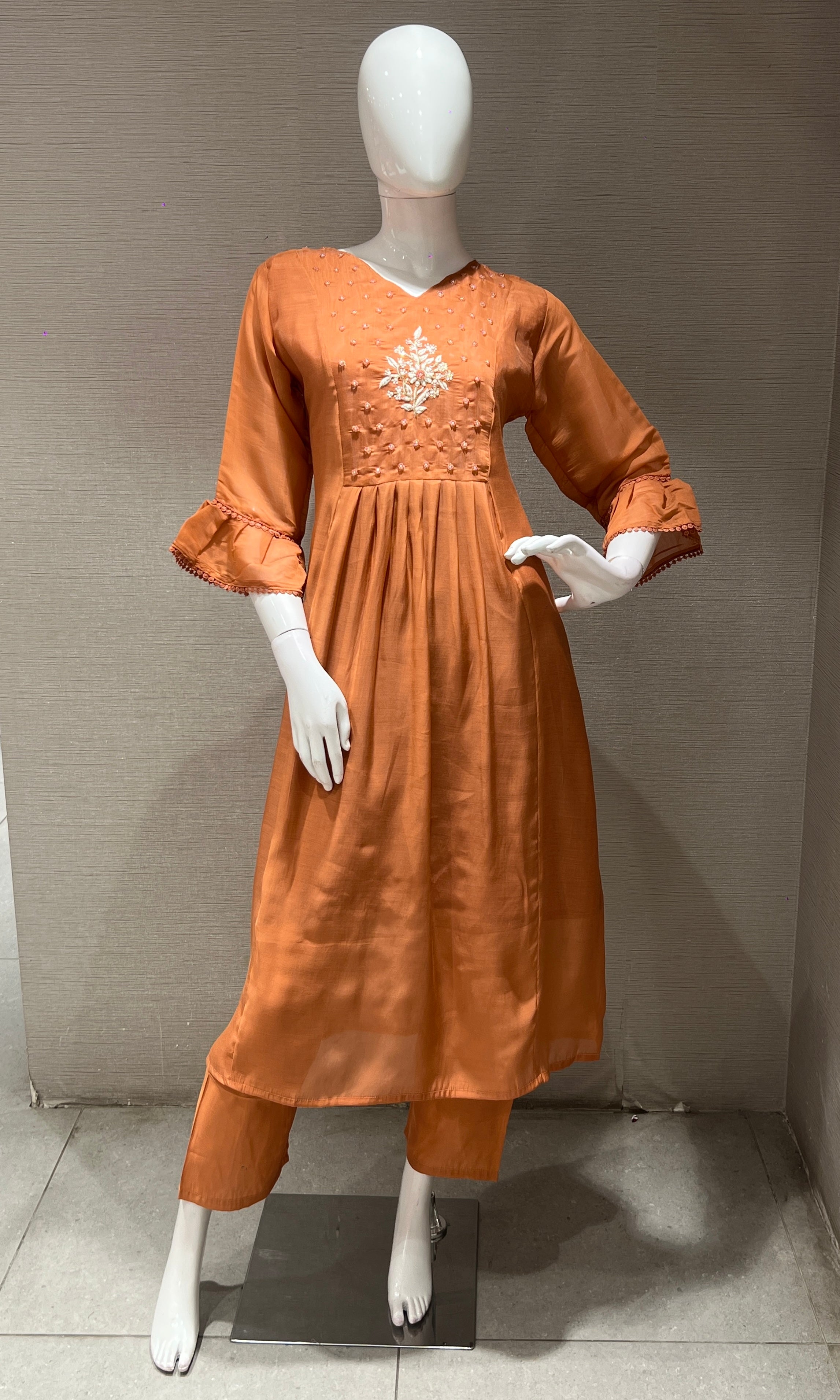 Rust floral embroidered kurta set