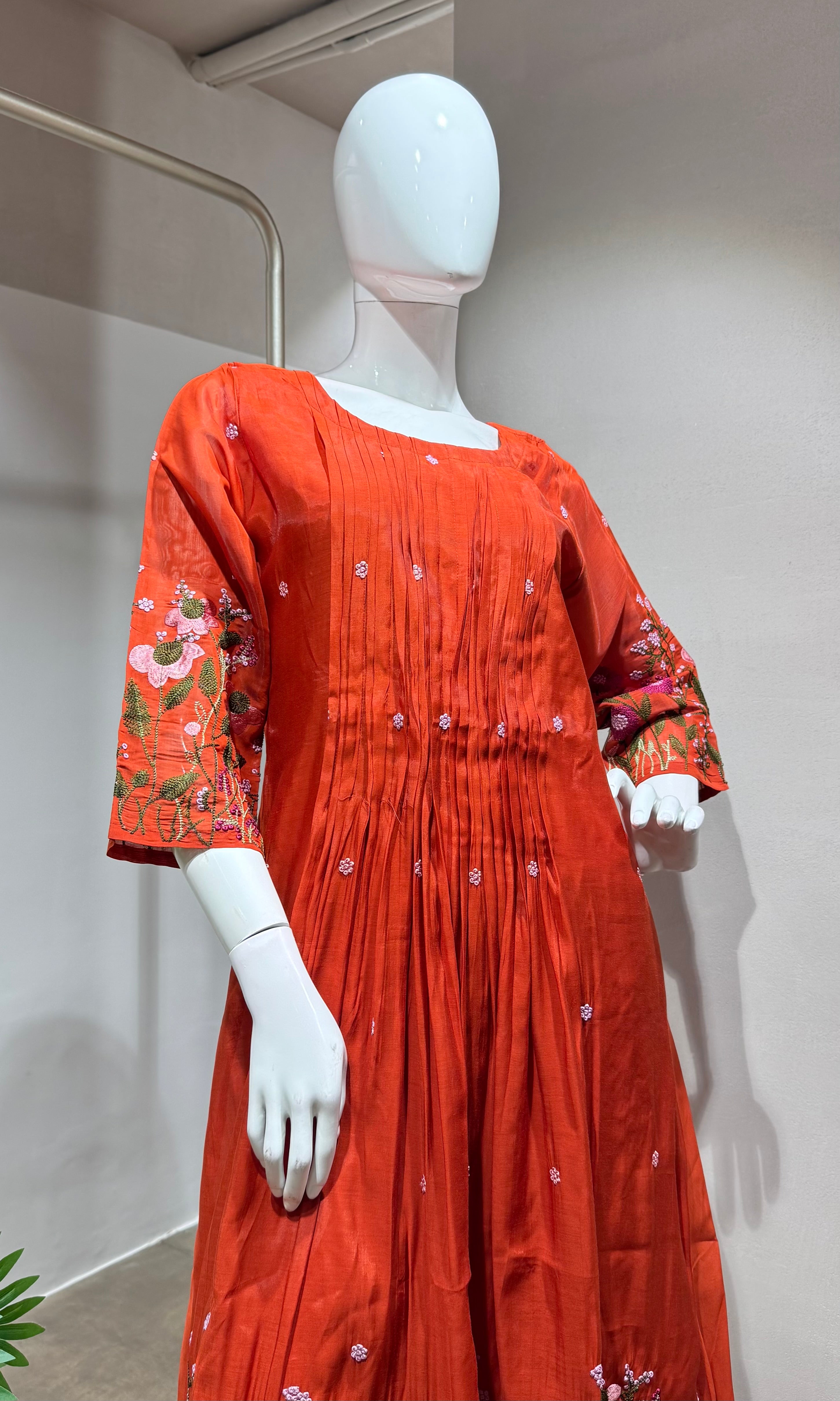 Rust mul chanderi floral embroidery kurta set
