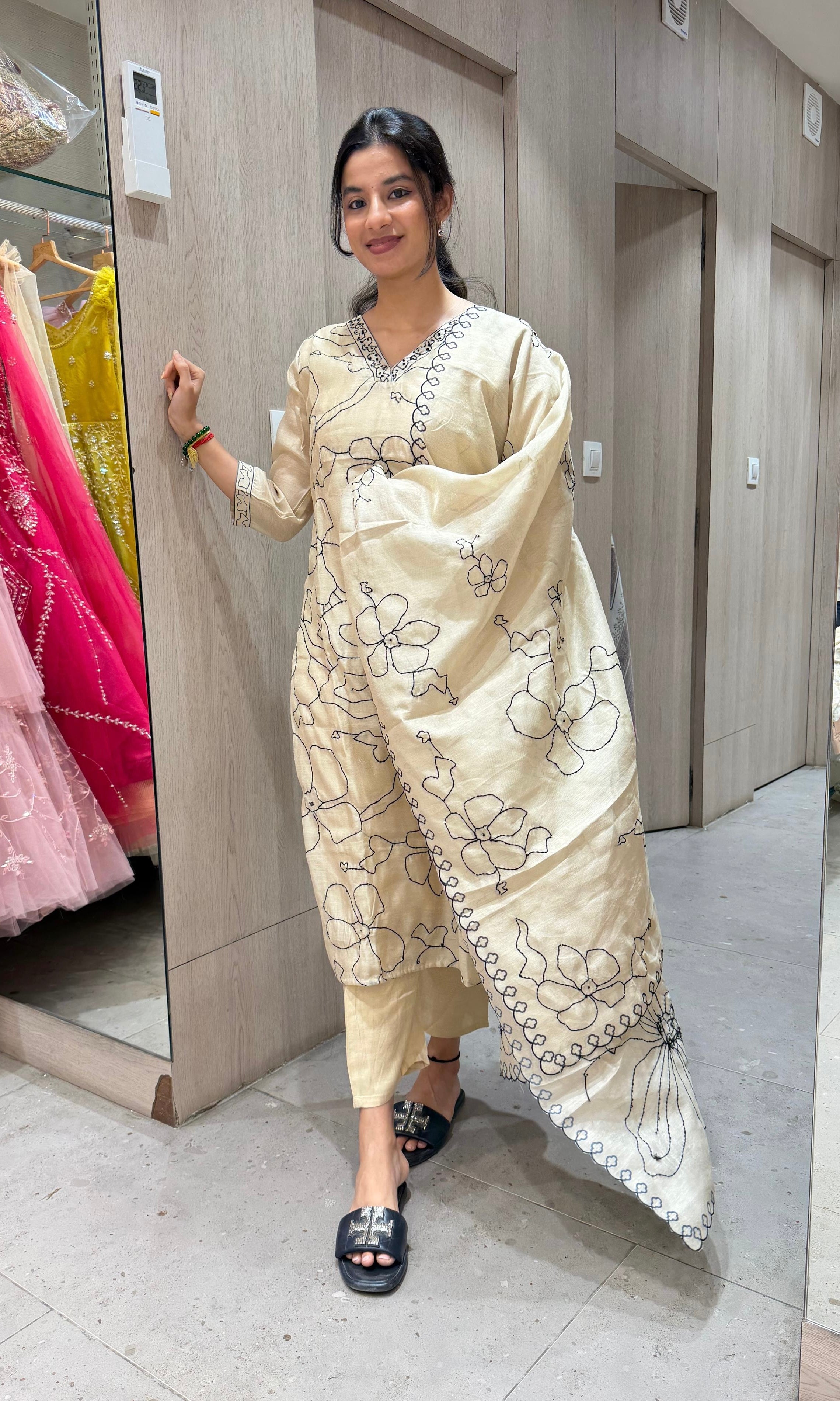 Cream FLORAL kurta set