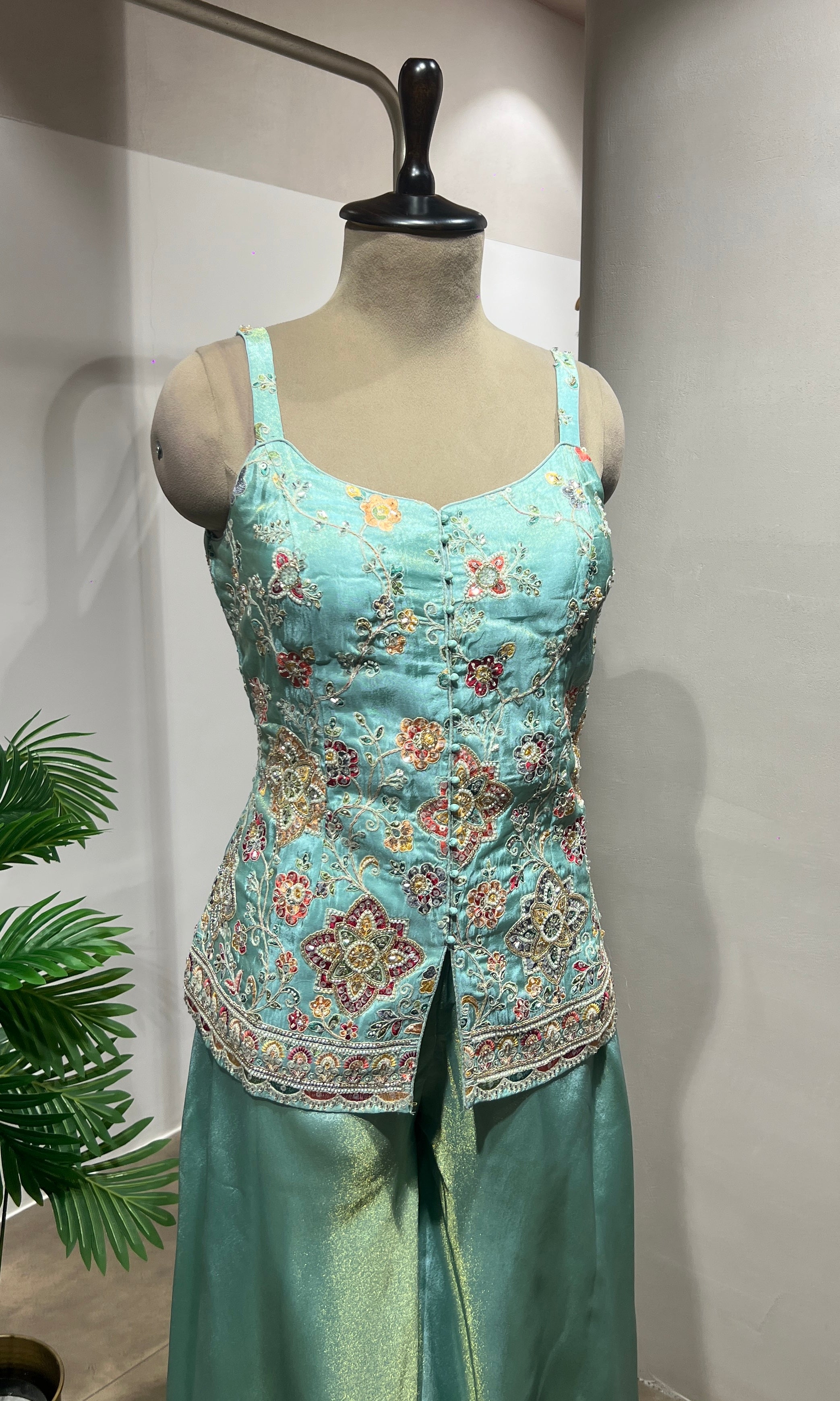 PISTA Green Shimmer Tissue Peplum Suit