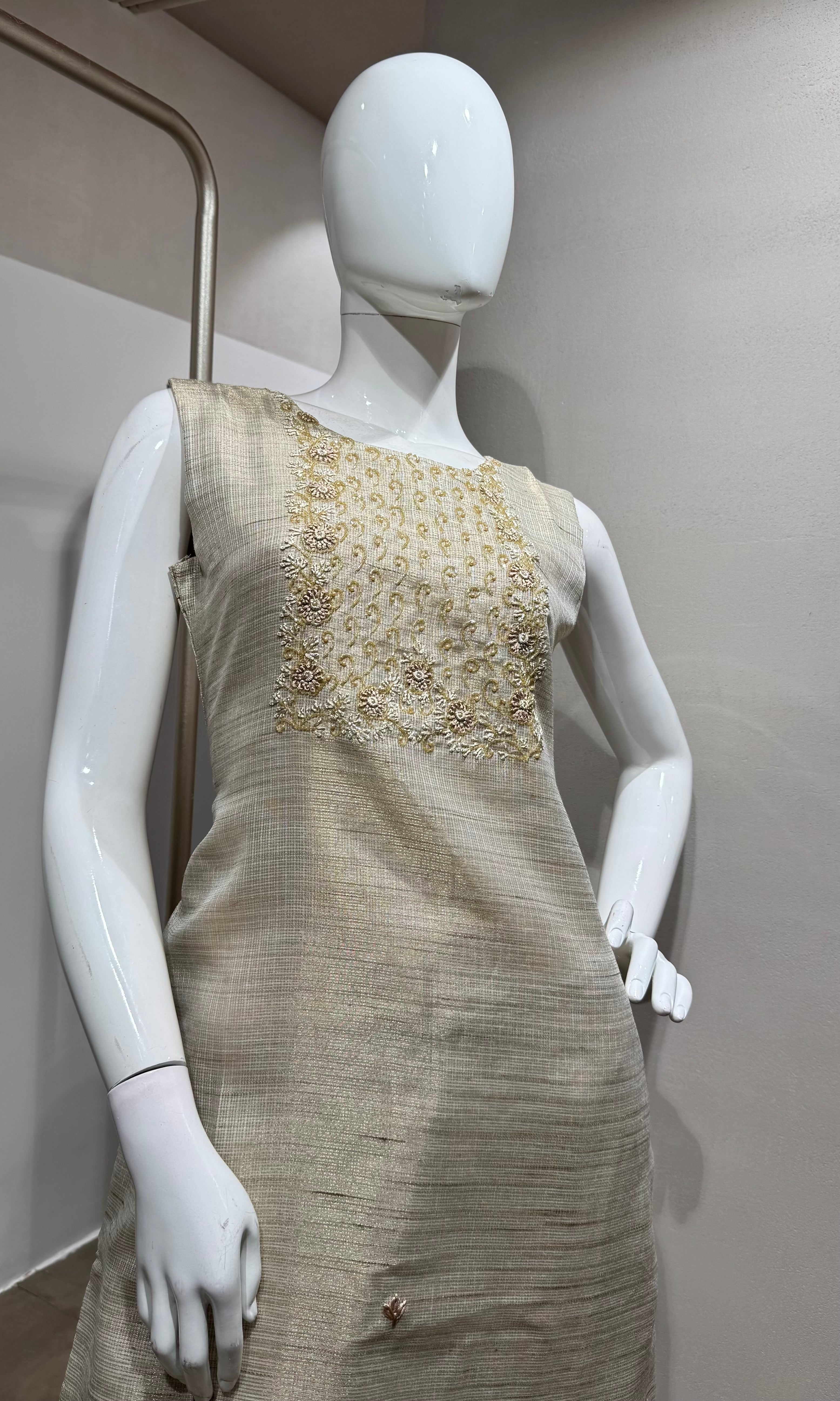 Fawn Elegant Kurta Set with Striped Dupatta