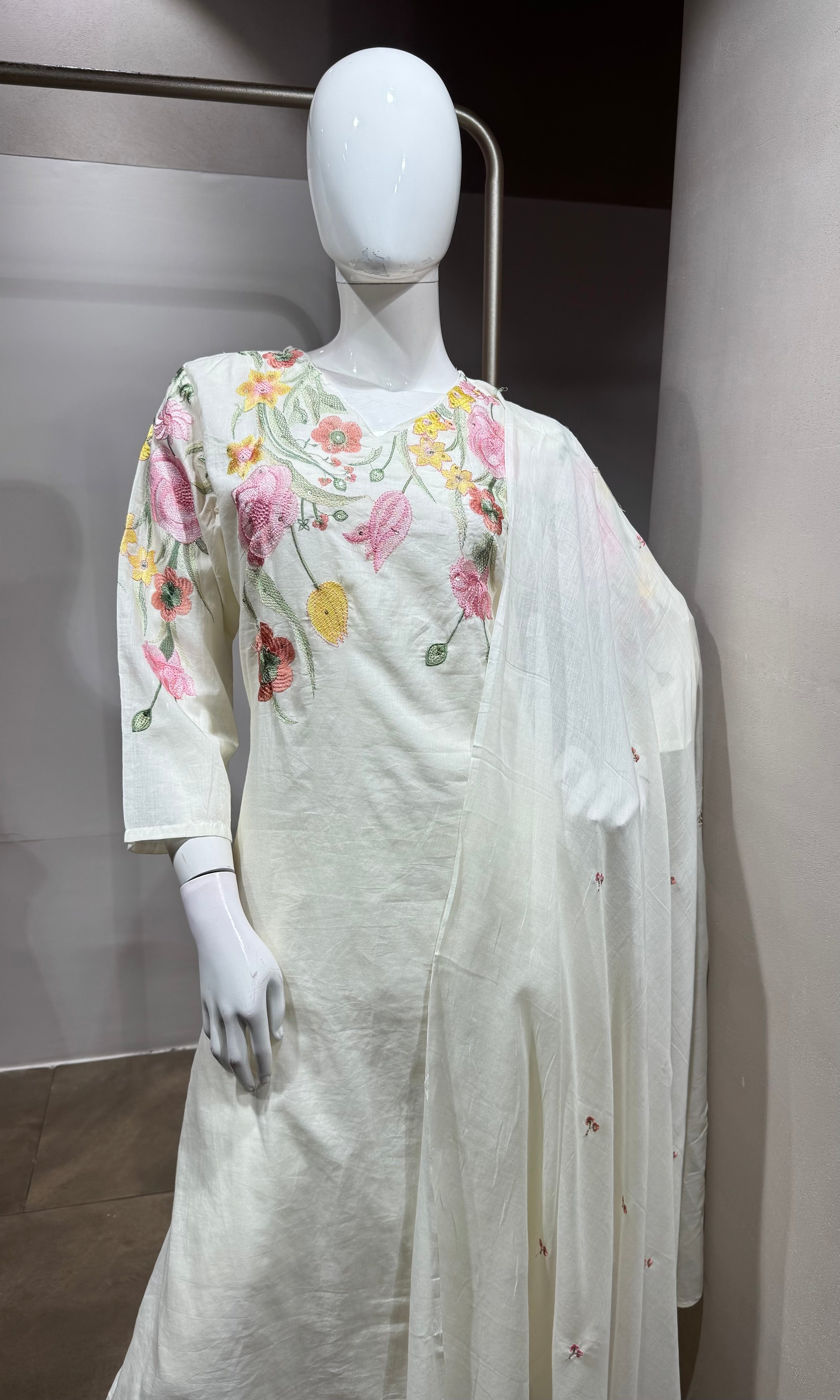 White Embroidered Kurta Set with Dupatta