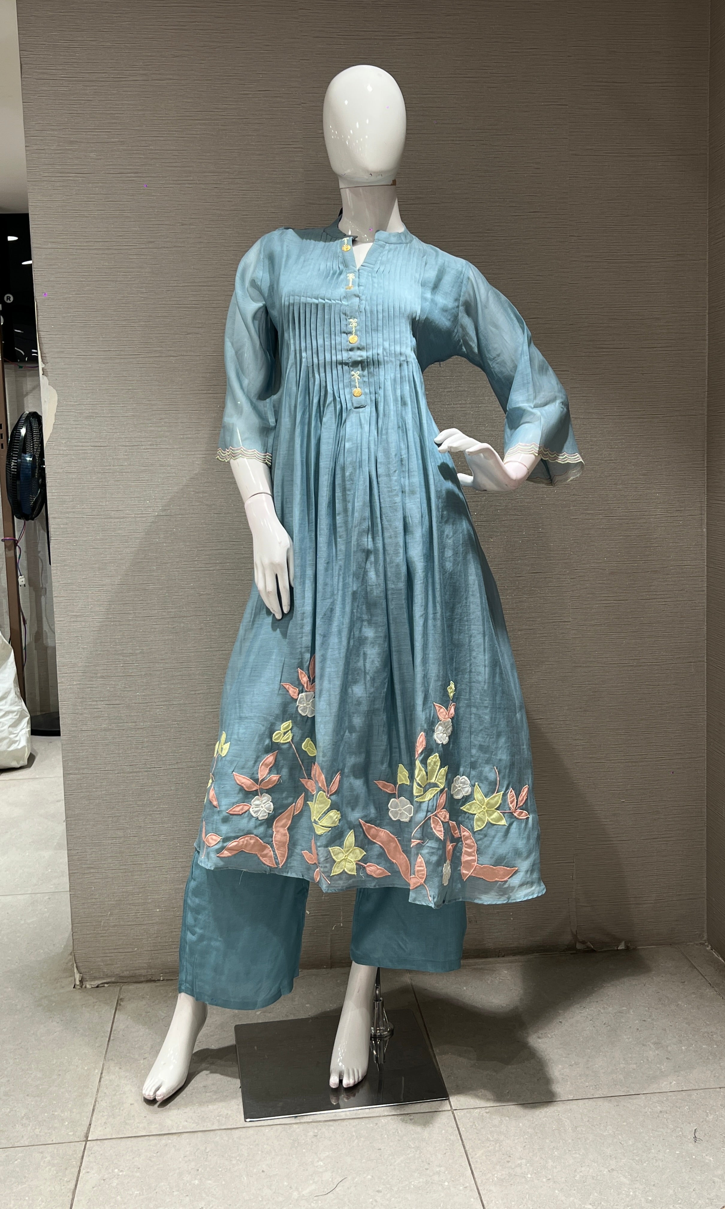 LIGHT blue FLORAL MUL CHANDERI KURTA SET