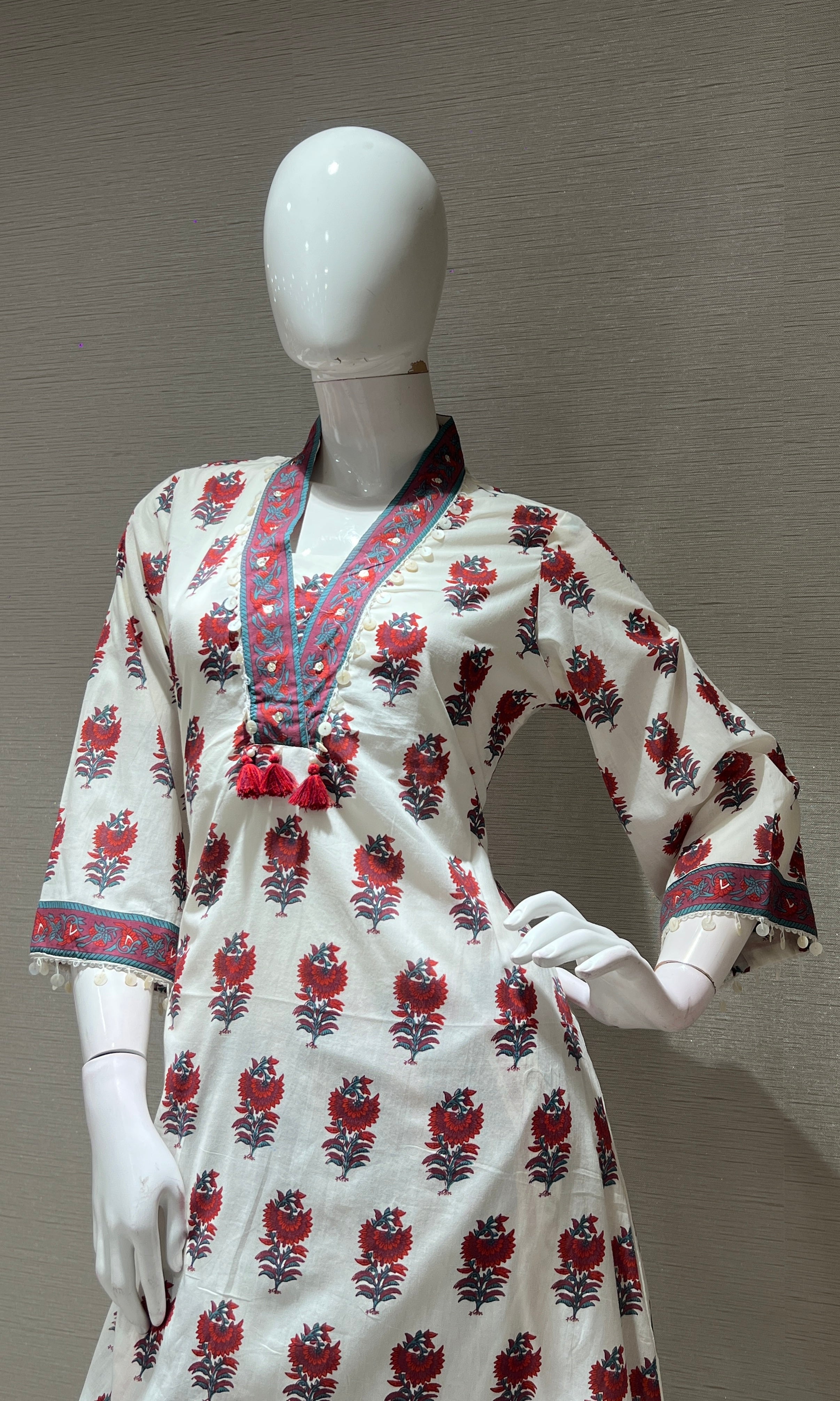 White A LINE kurta set