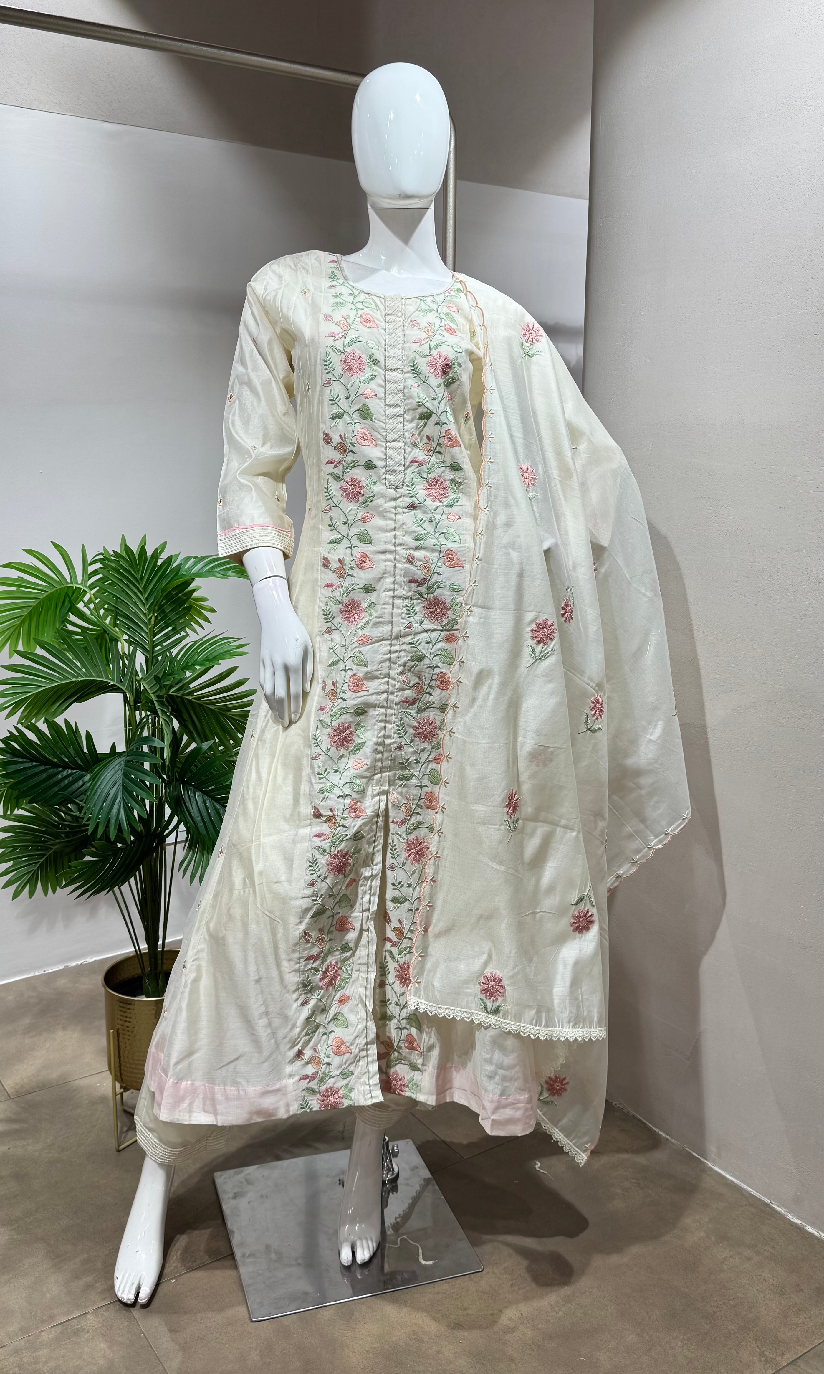 Cream Floral front slit Anarkali set with palazzo