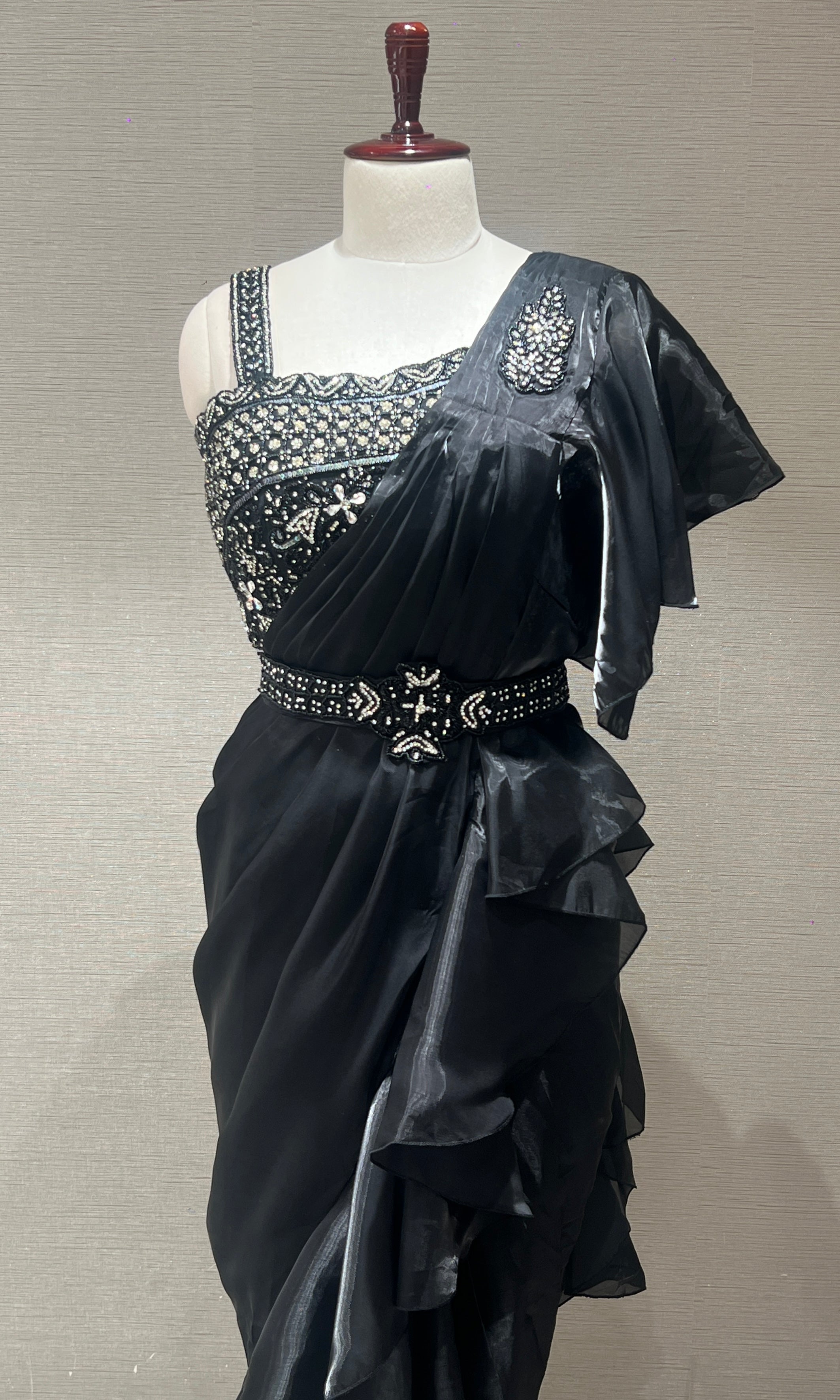 Black one minute saree