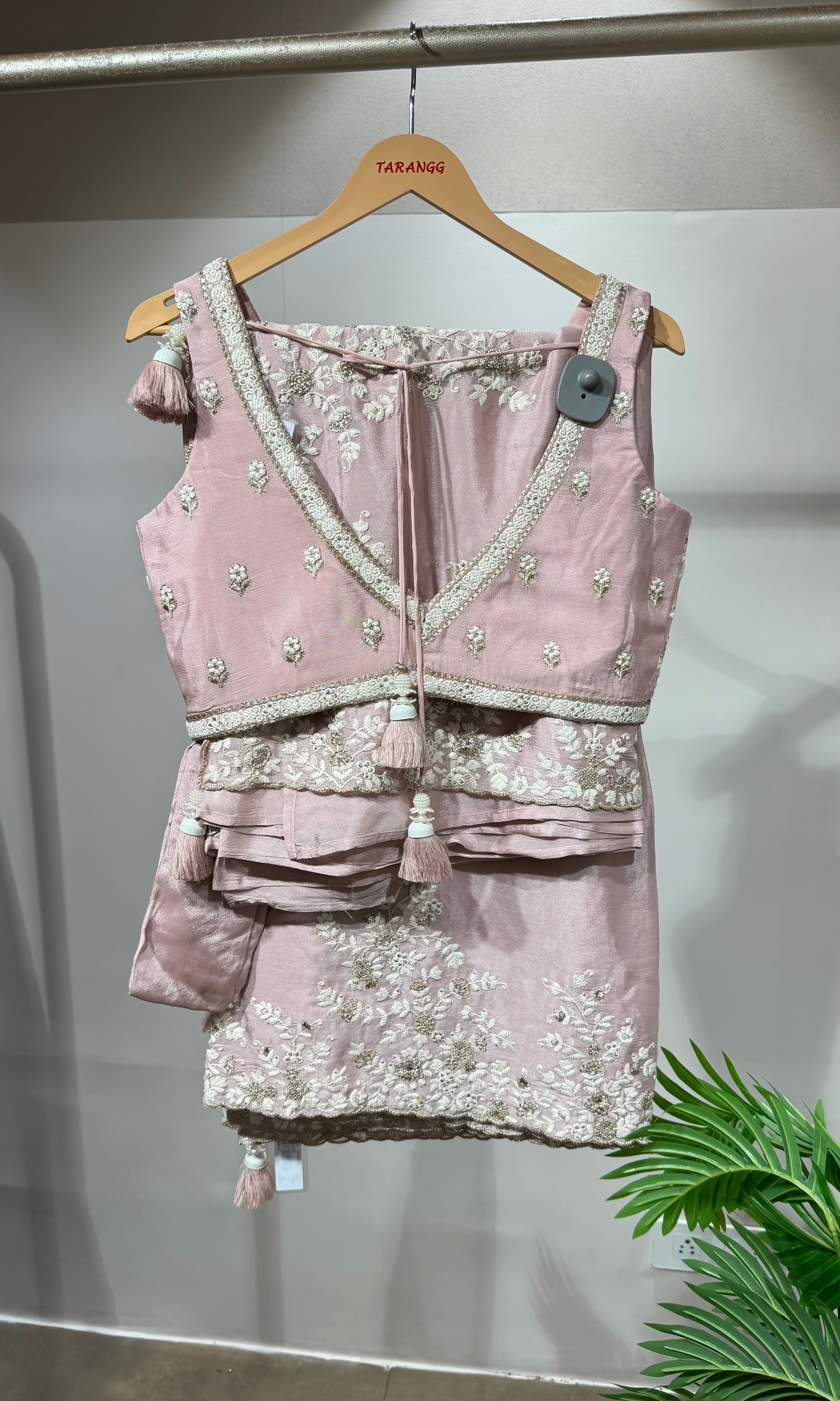 Onion pink FLORAL saree with blouse