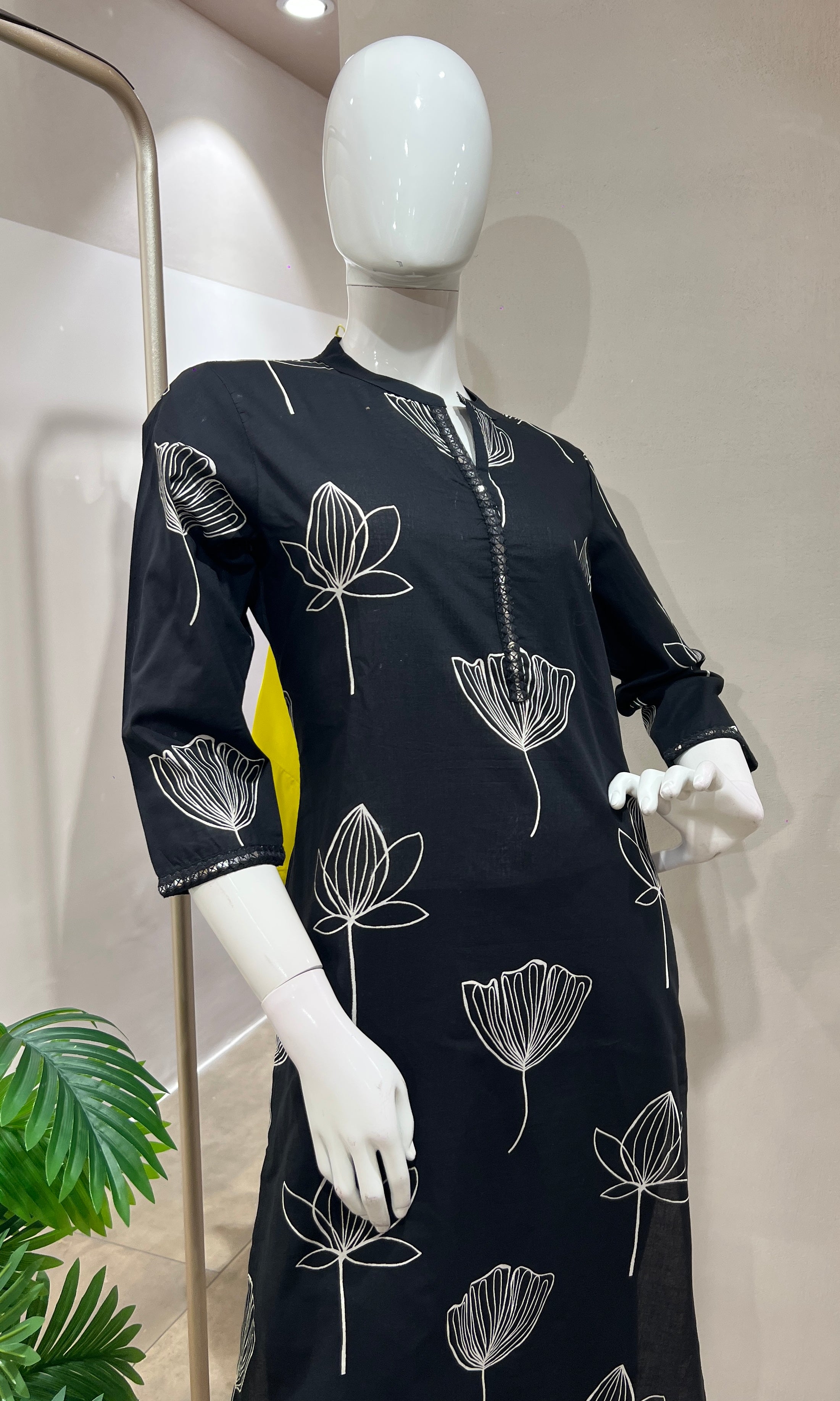 Black FLORAL EMBROIDERY KURTI WITH BOTTOM