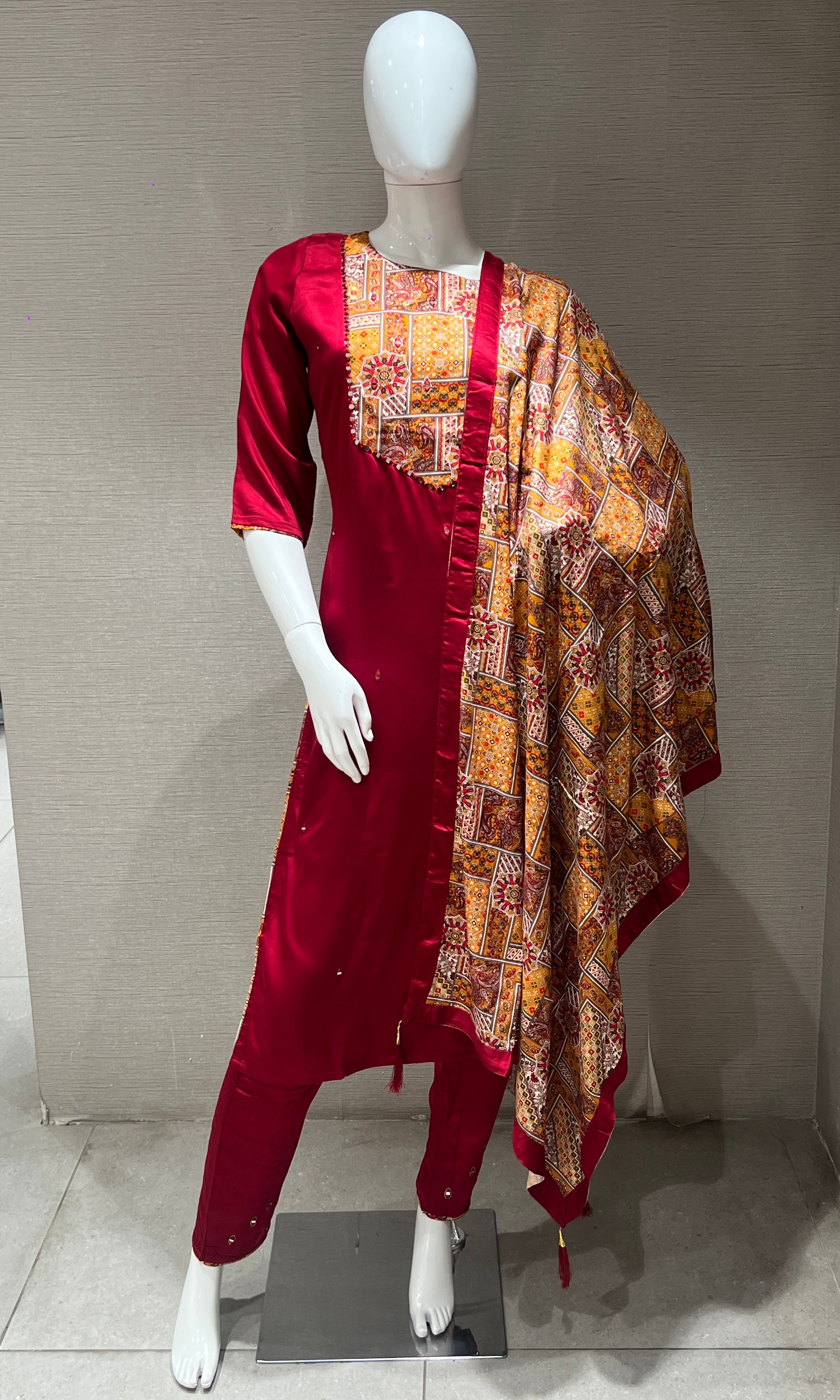 Red kurta set